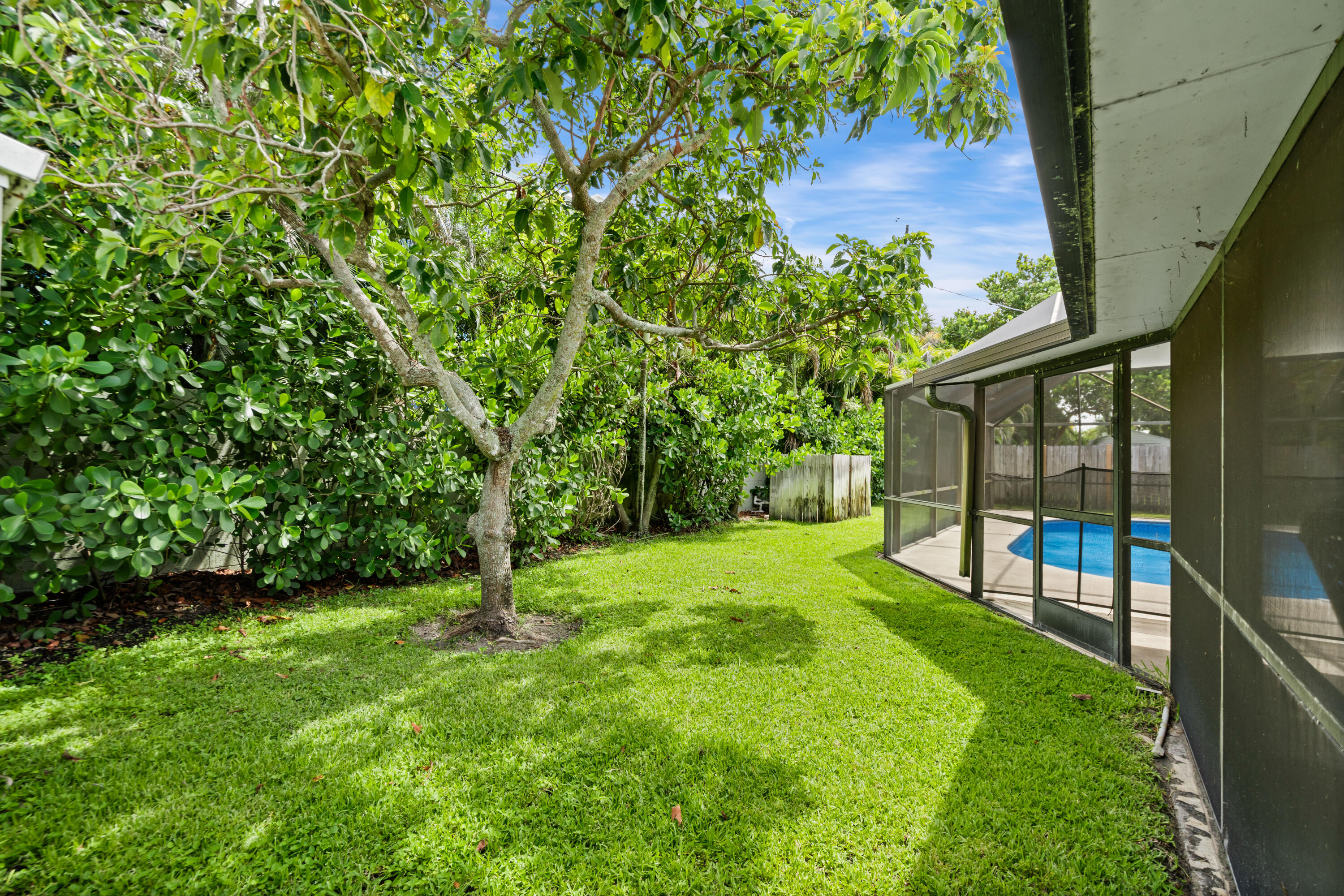 4796 Se Manatee Terrace Property Photo 39