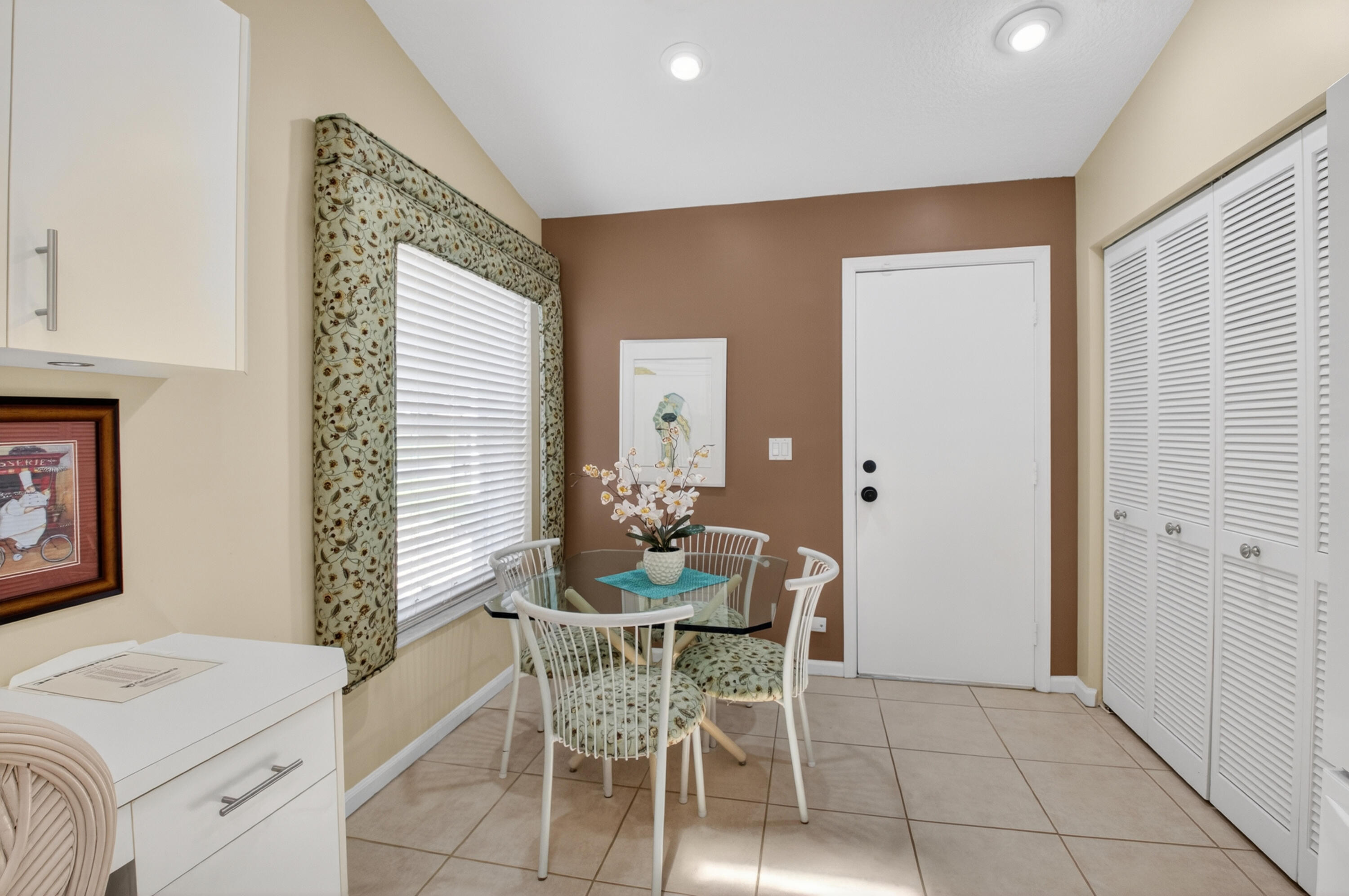 5590 Royal Lake Circle Property Photo 20