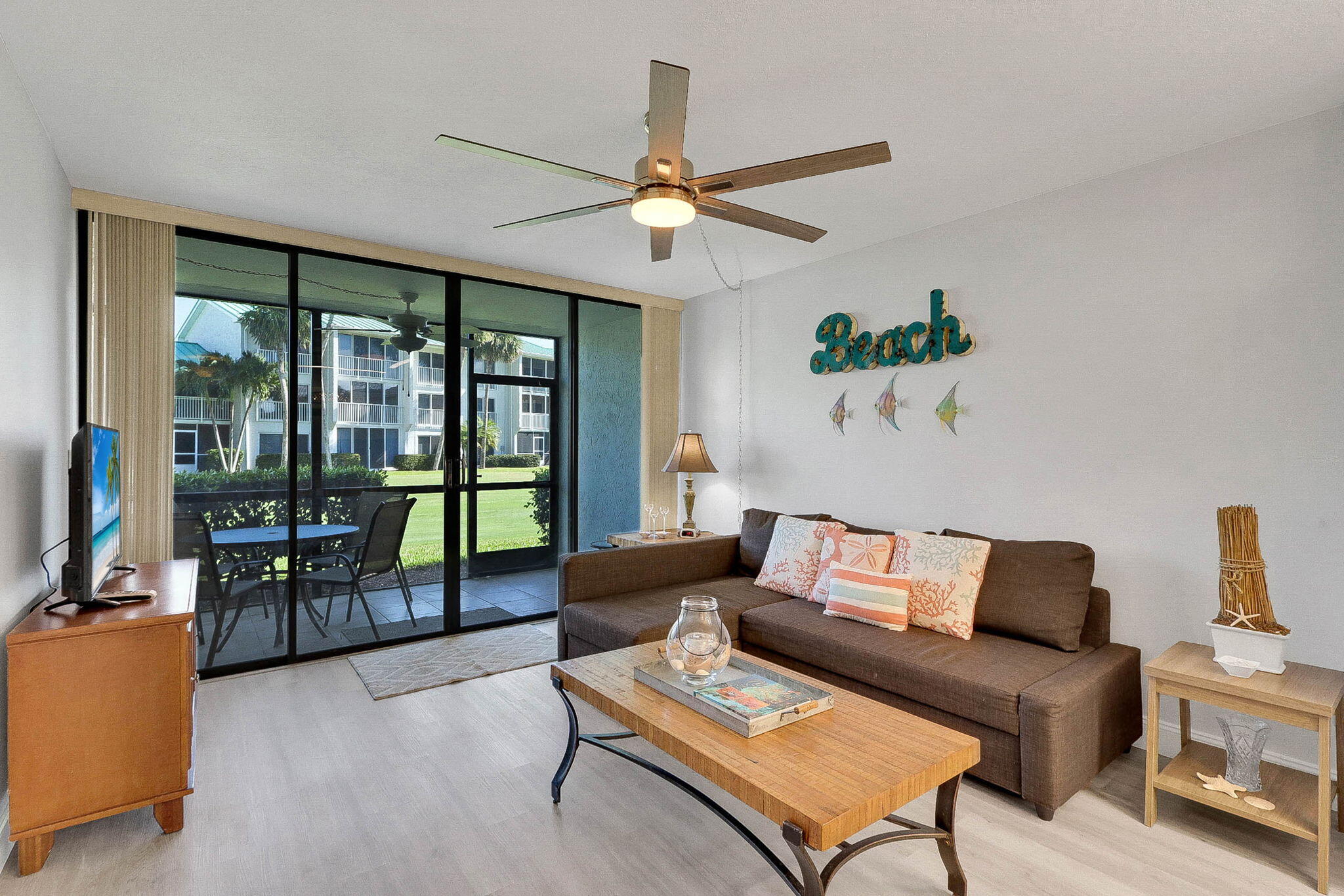 2400 S Ocean Drive 5312 Property Photo 4