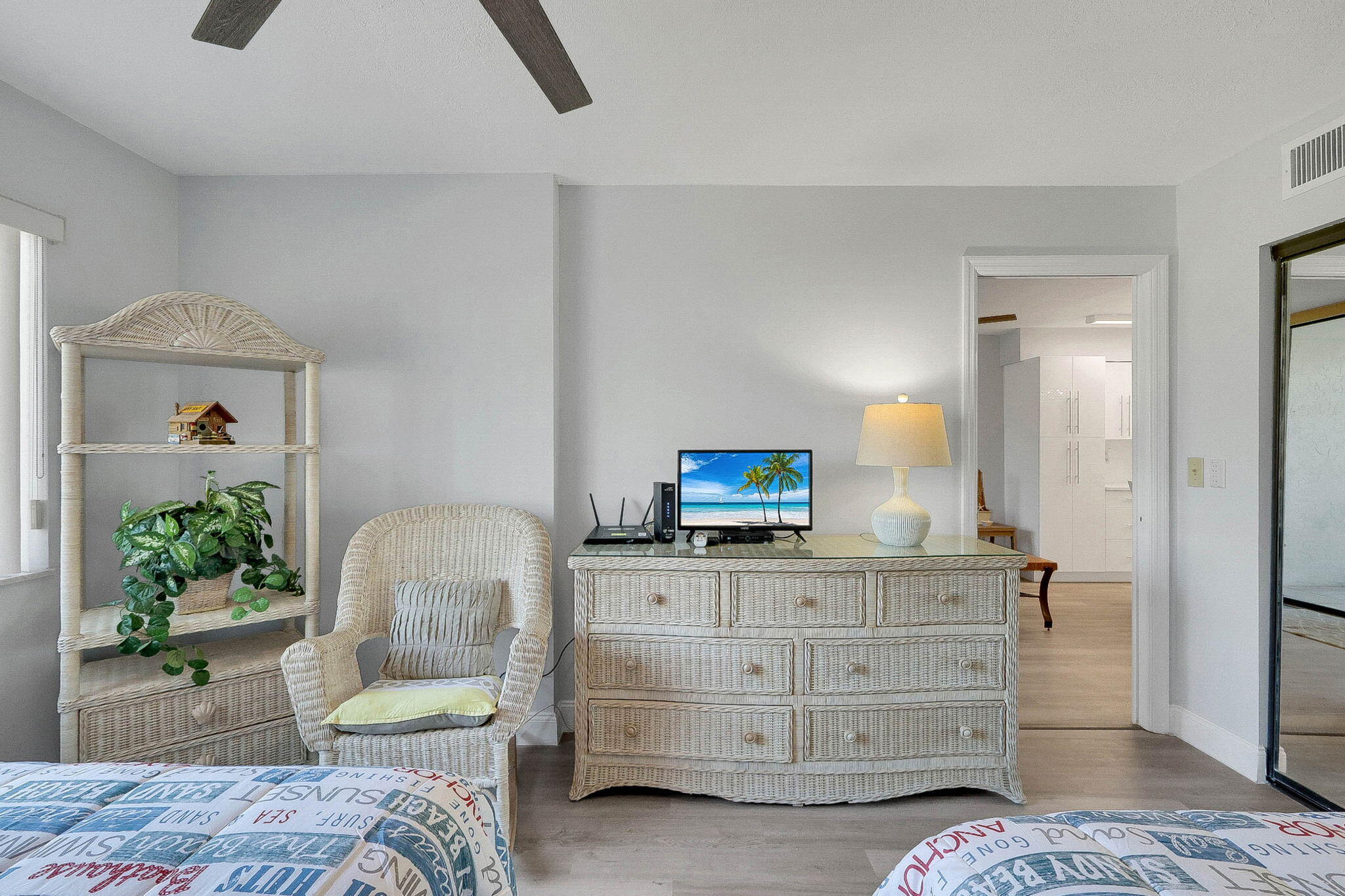 2400 S Ocean Drive 5312 Property Photo 9