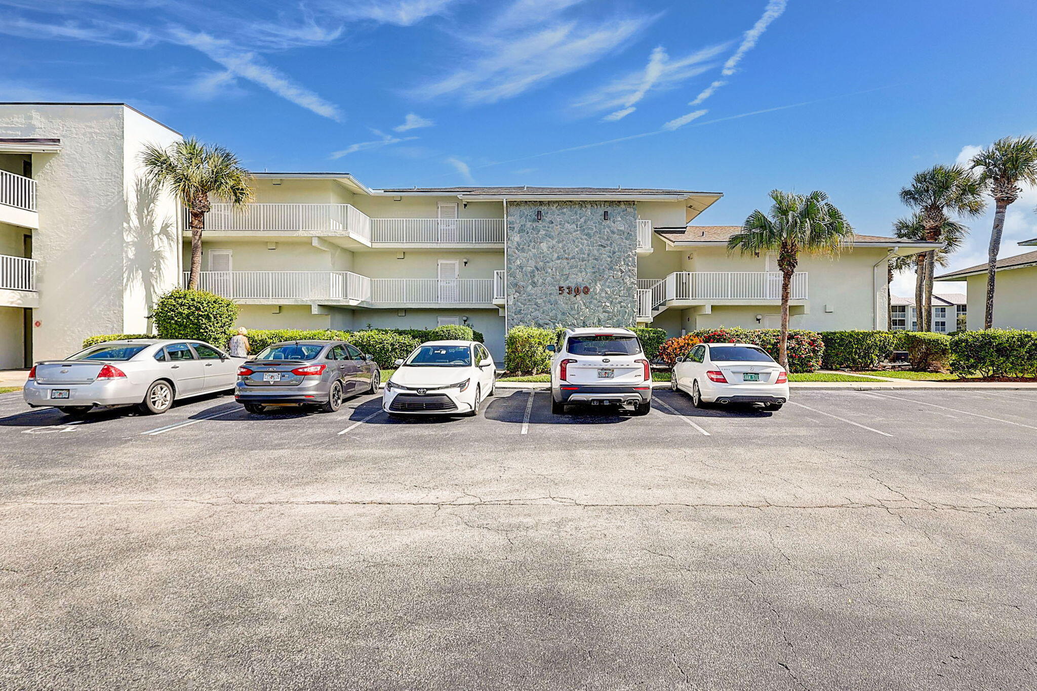 2400 S Ocean Drive 5312 Property Photo 21