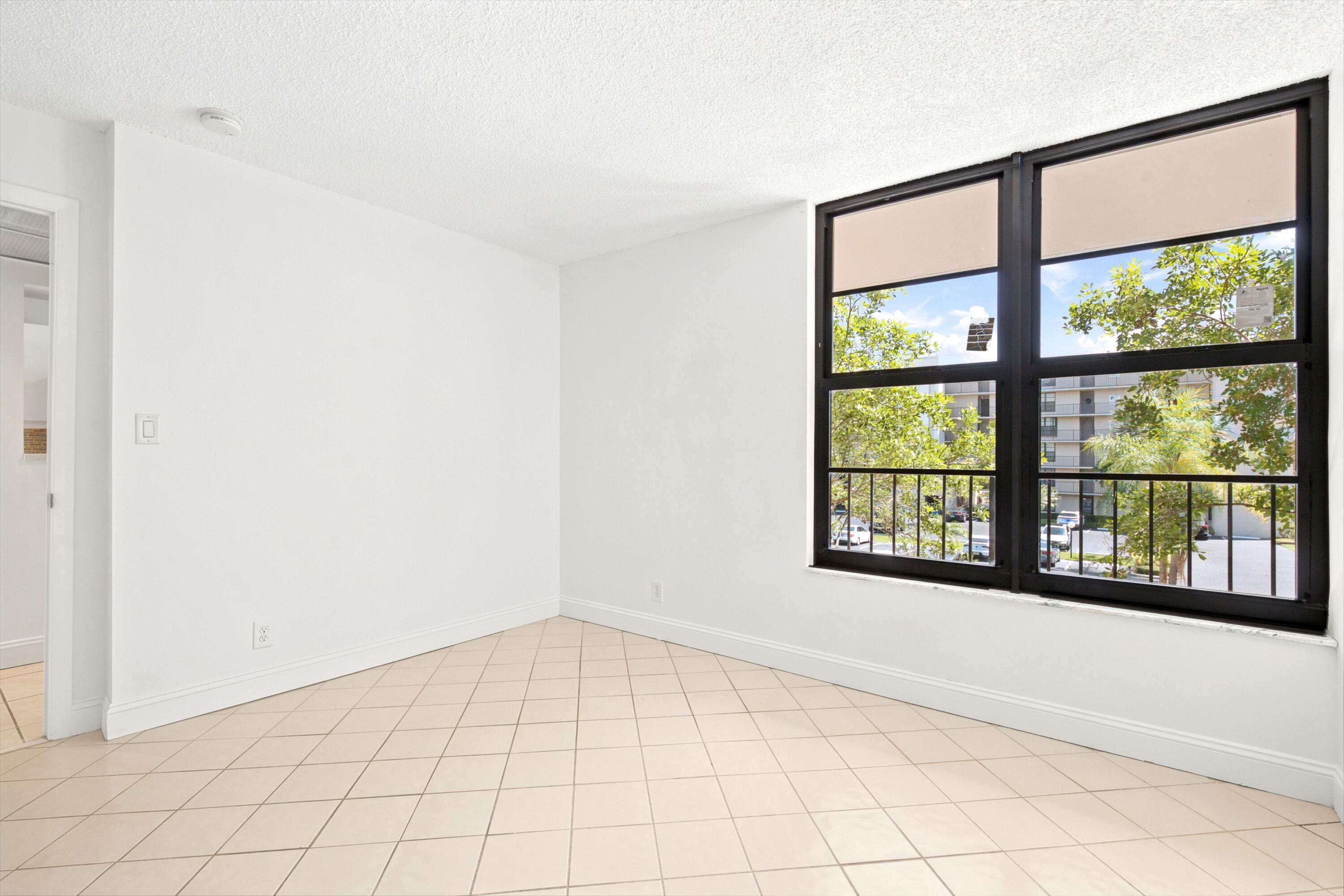 8 Royal Palm Way 3020 Property Photo 30