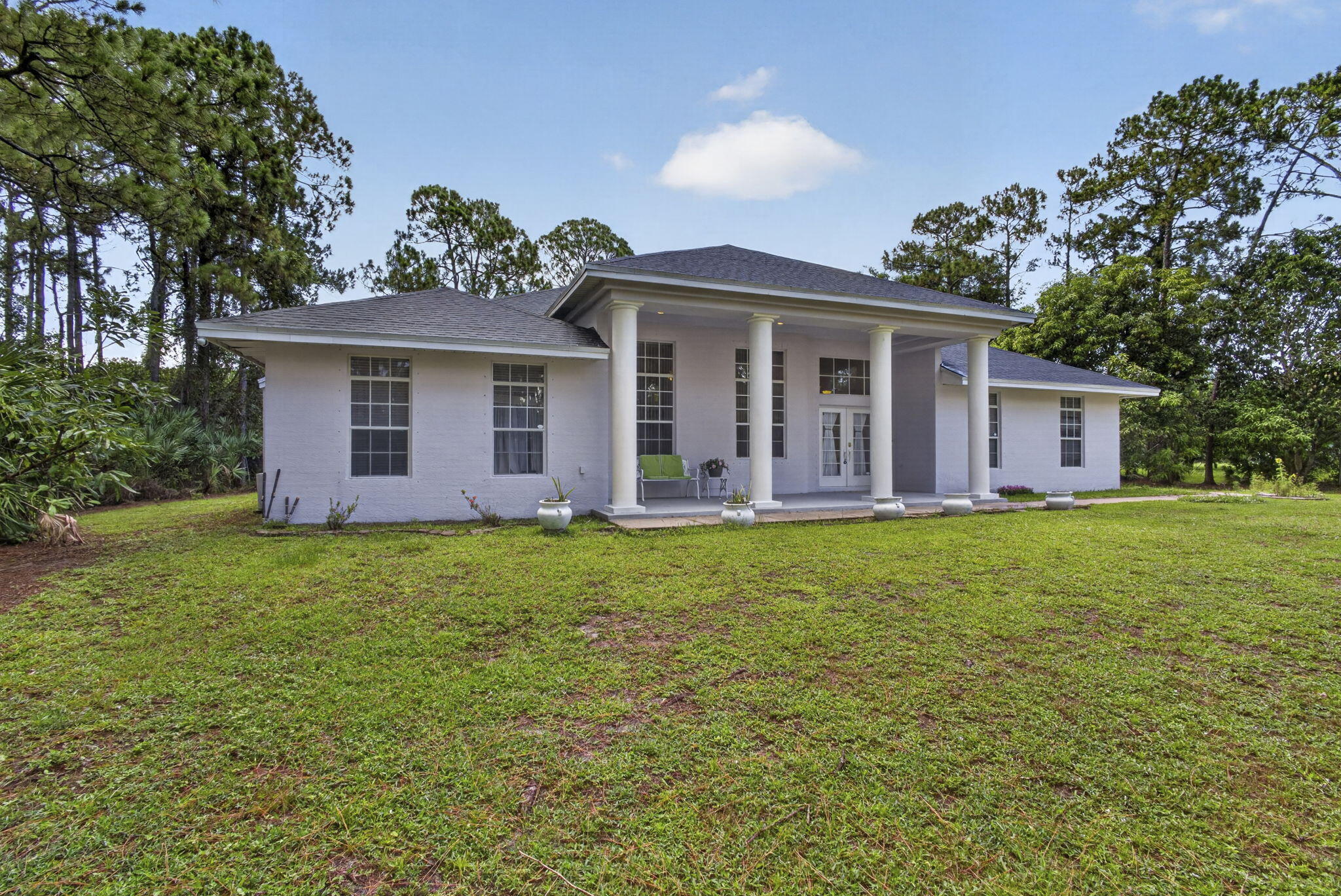 16571 78th Road N Property Photo 4