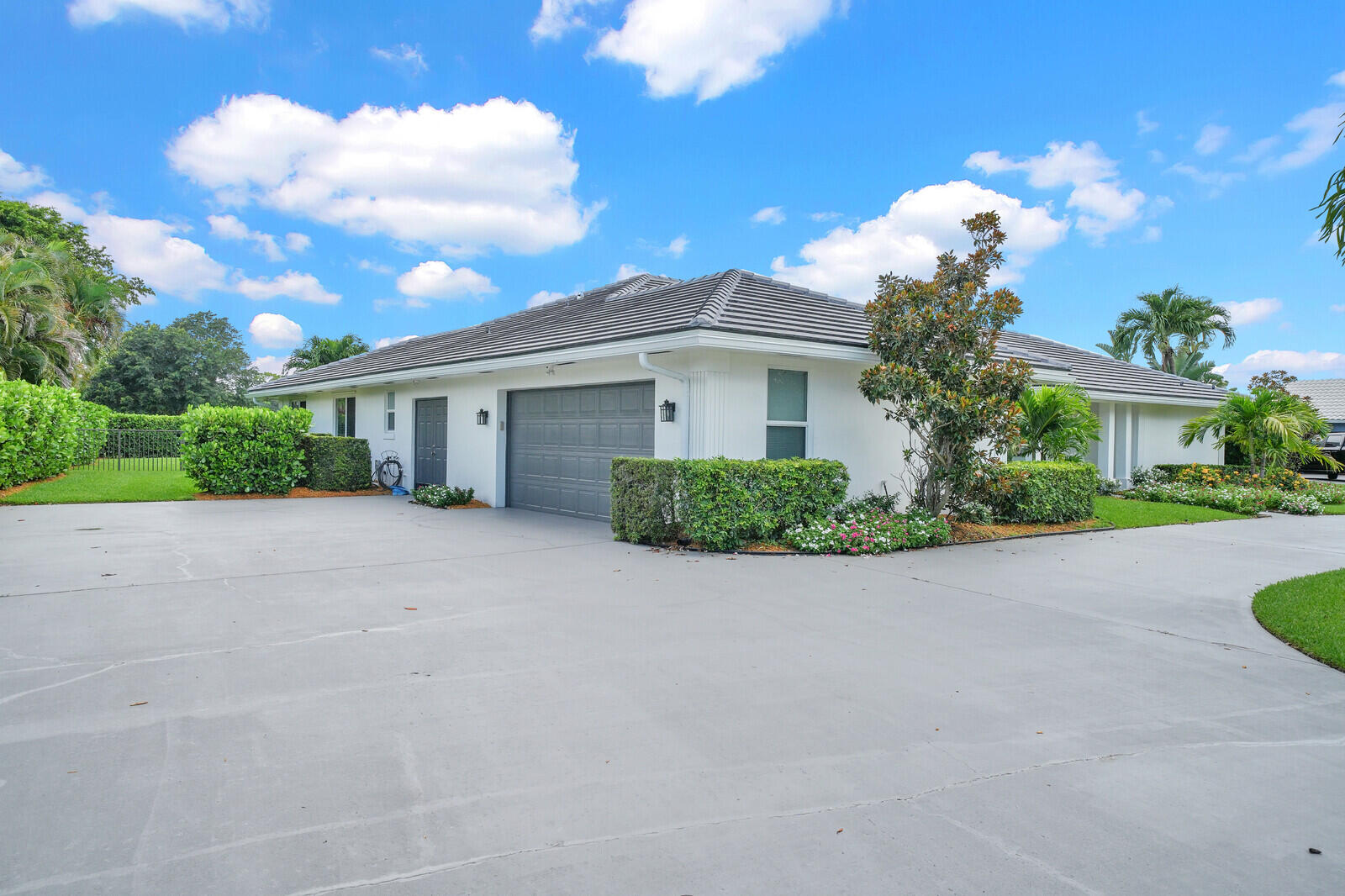341 Glenbrook Drive Property Photo 35