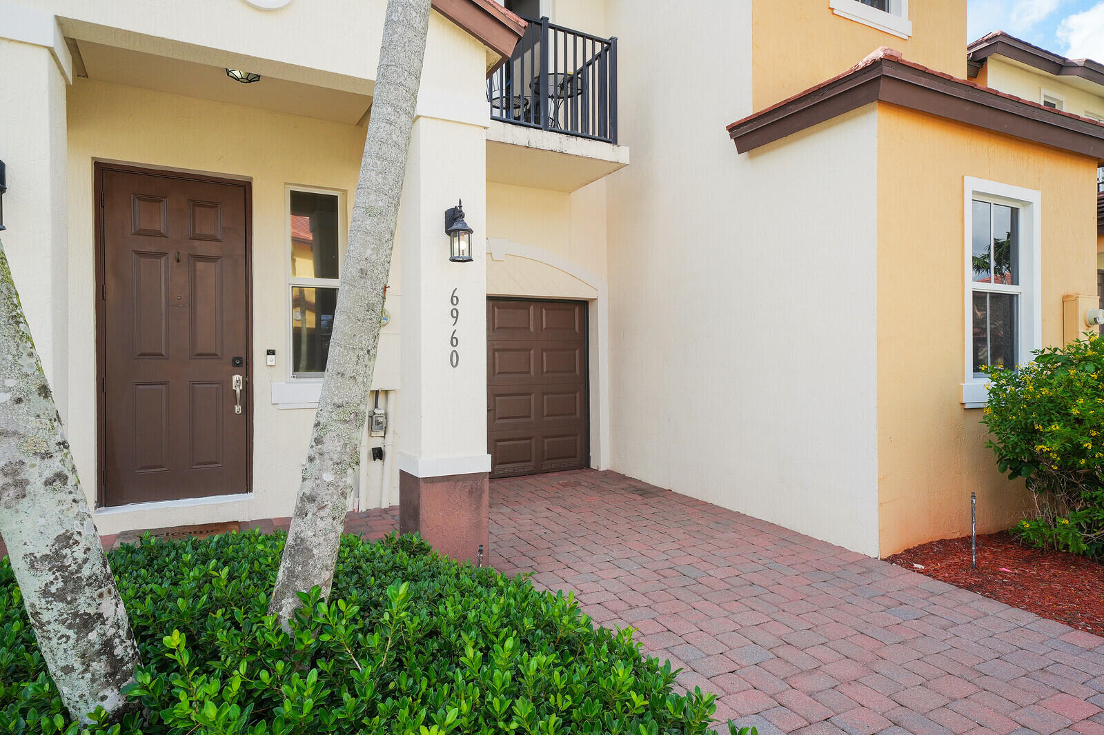 6960 Long Pine Circle Property Photo 3