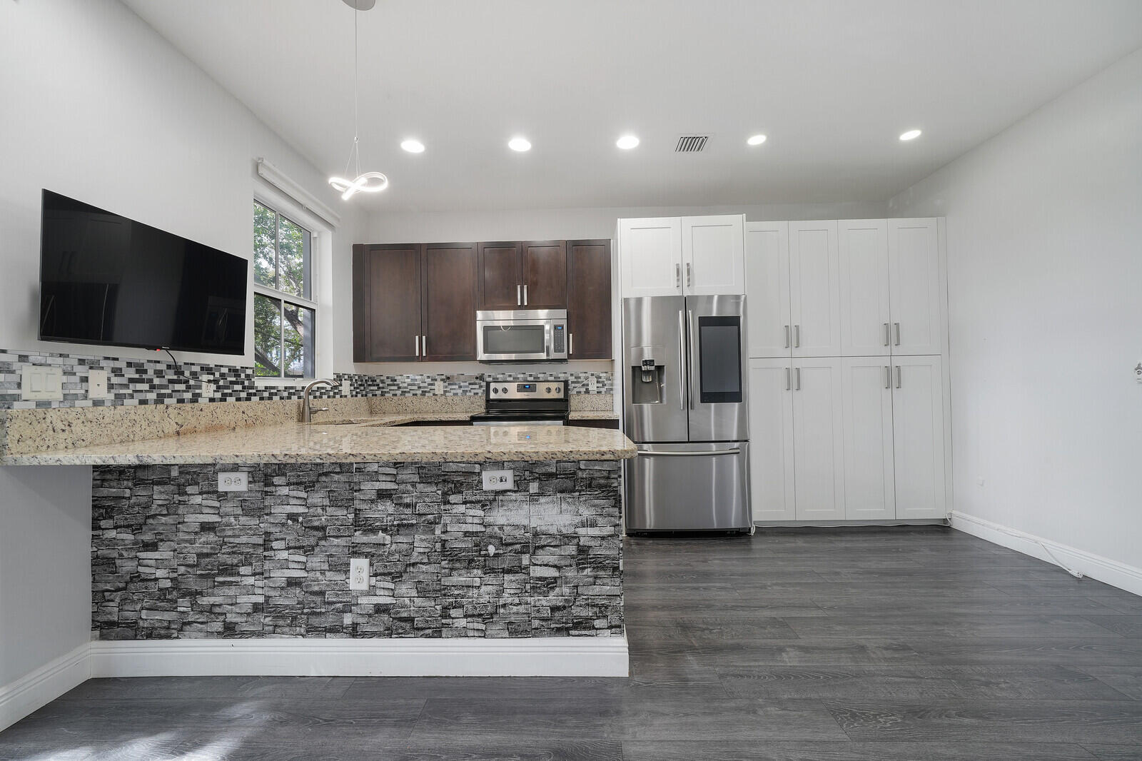 6960 Long Pine Circle Property Photo 13