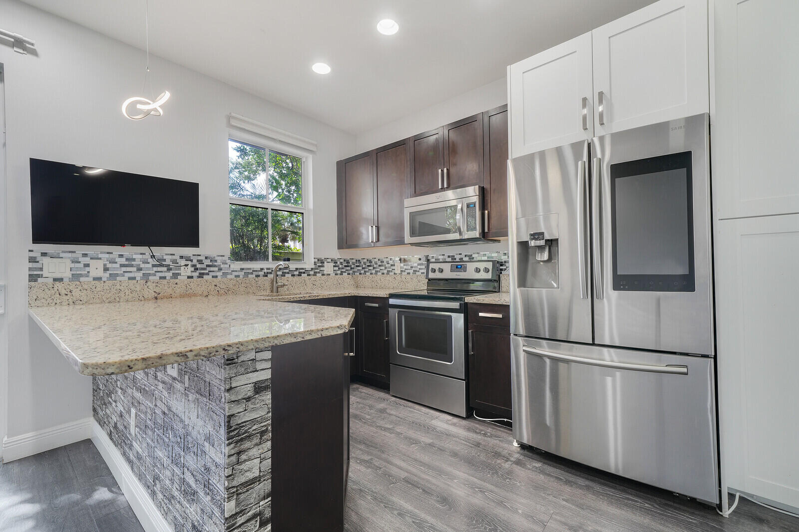6960 Long Pine Circle Property Photo 14