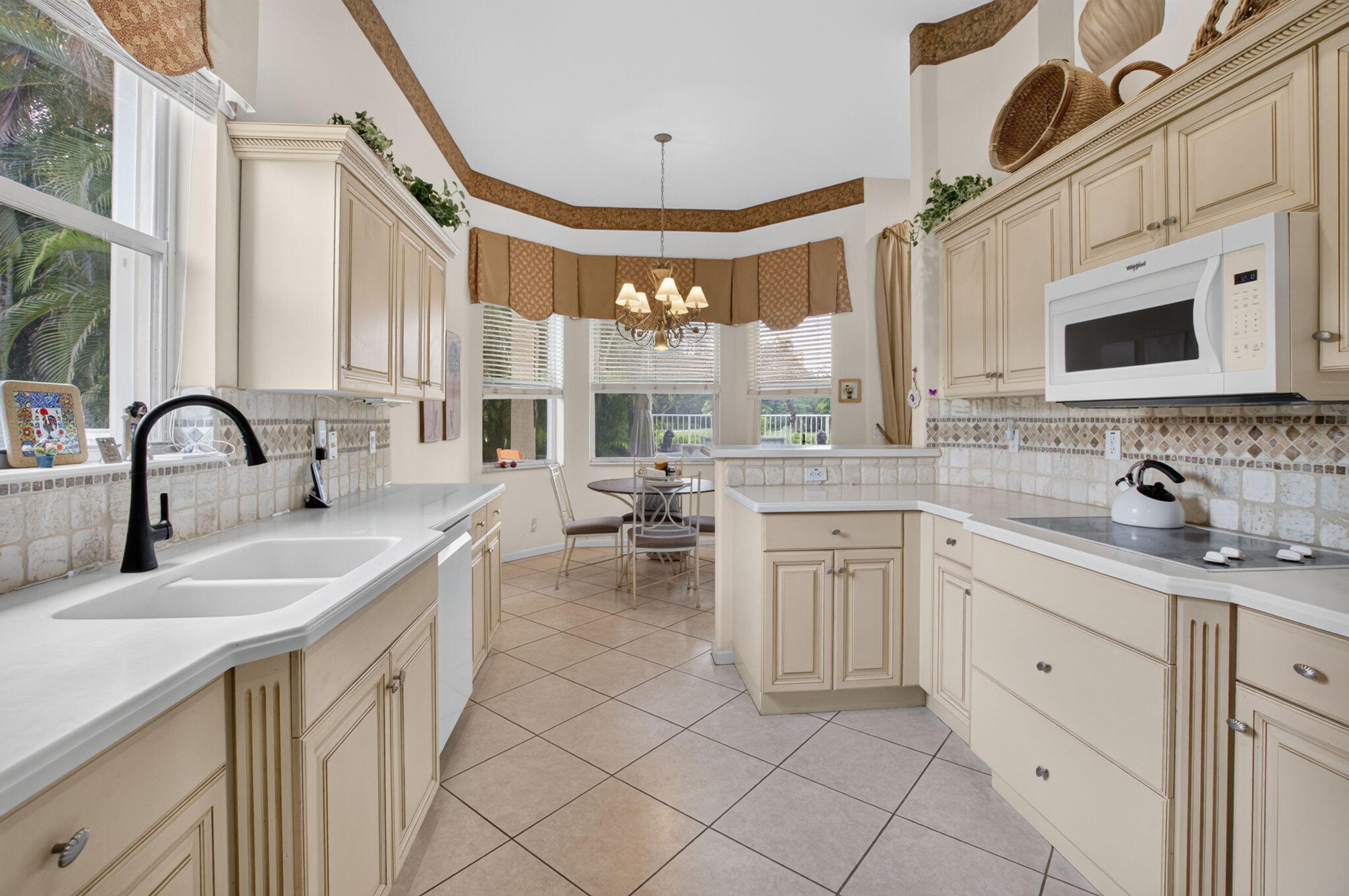 7264 Cataluna Circle Property Photo 23