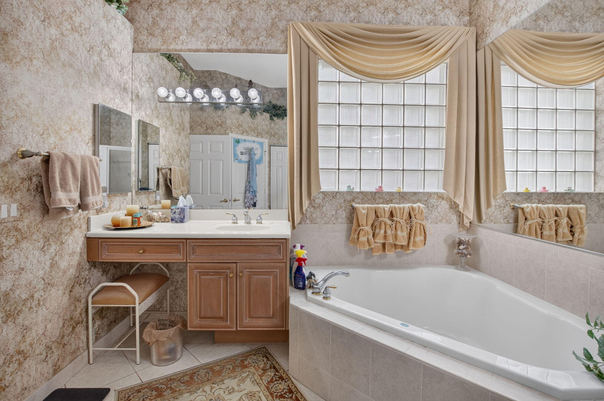 7264 Cataluna Circle Property Photo 34