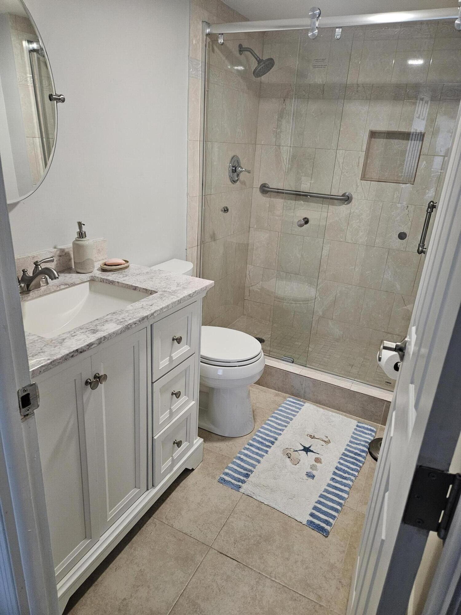 2121 N Ocean Boulevard N 405e Property Photo 9