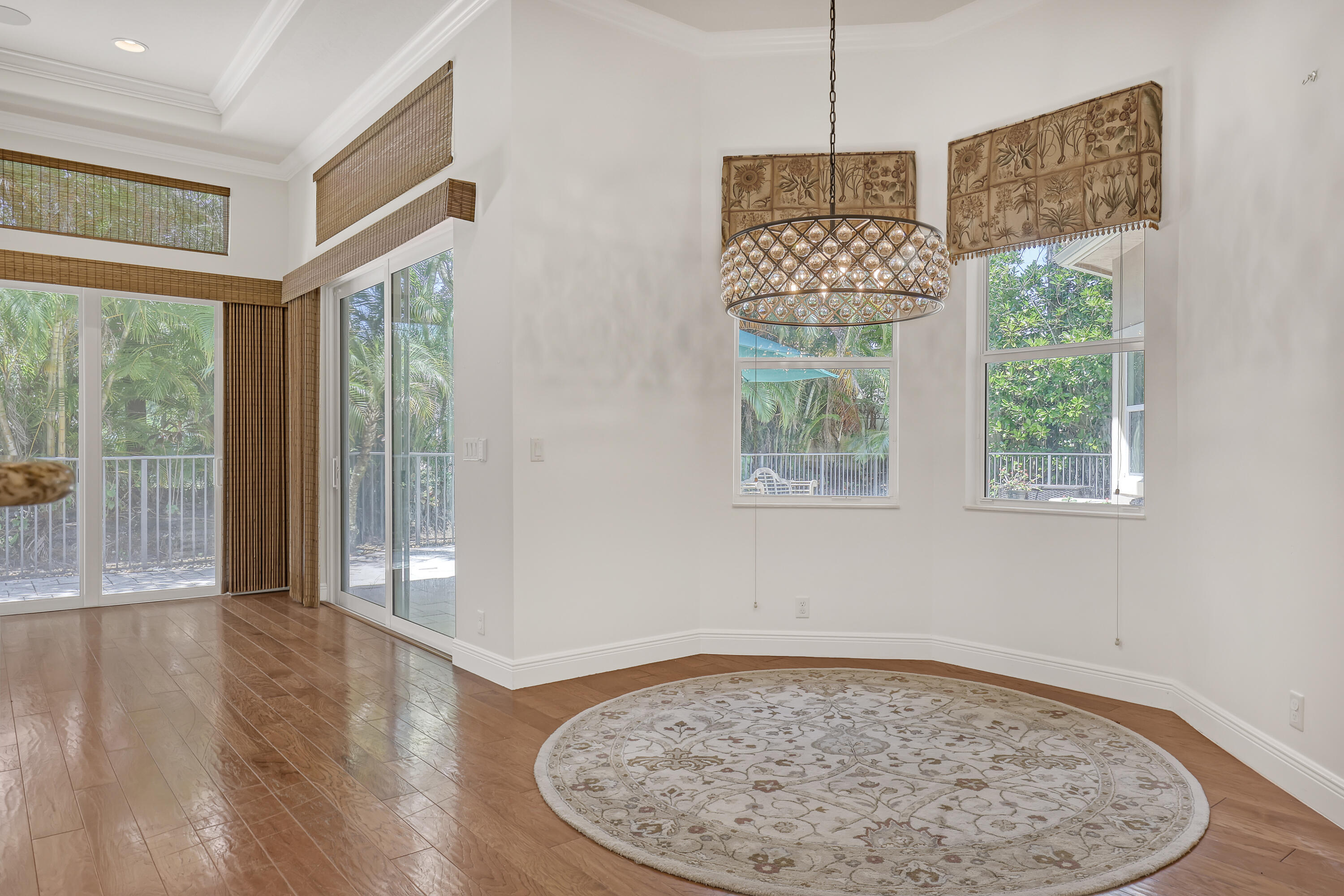 6464 Bellamalfi Street Property Photo 18