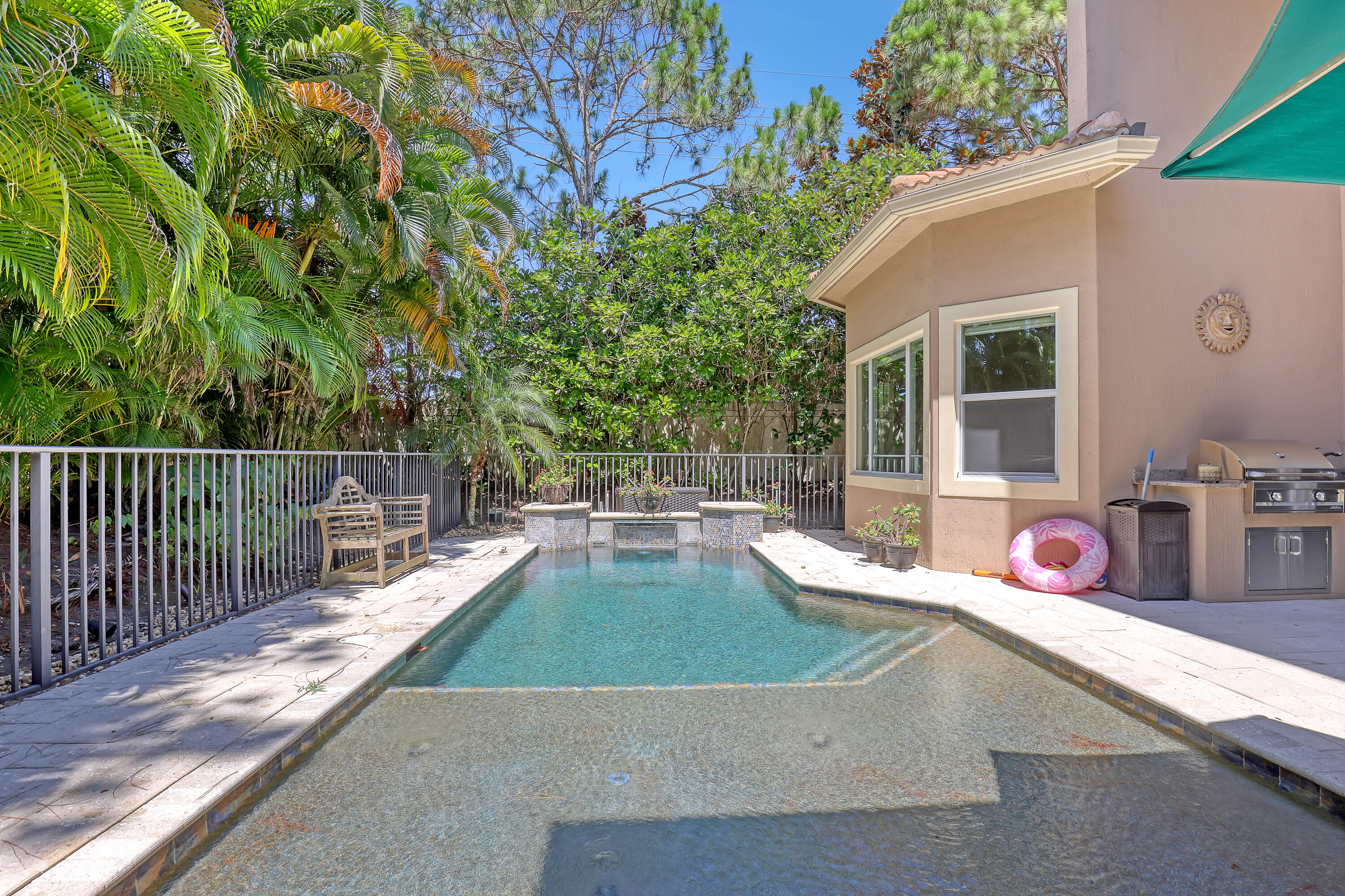 6464 Bellamalfi Street Property Photo 60
