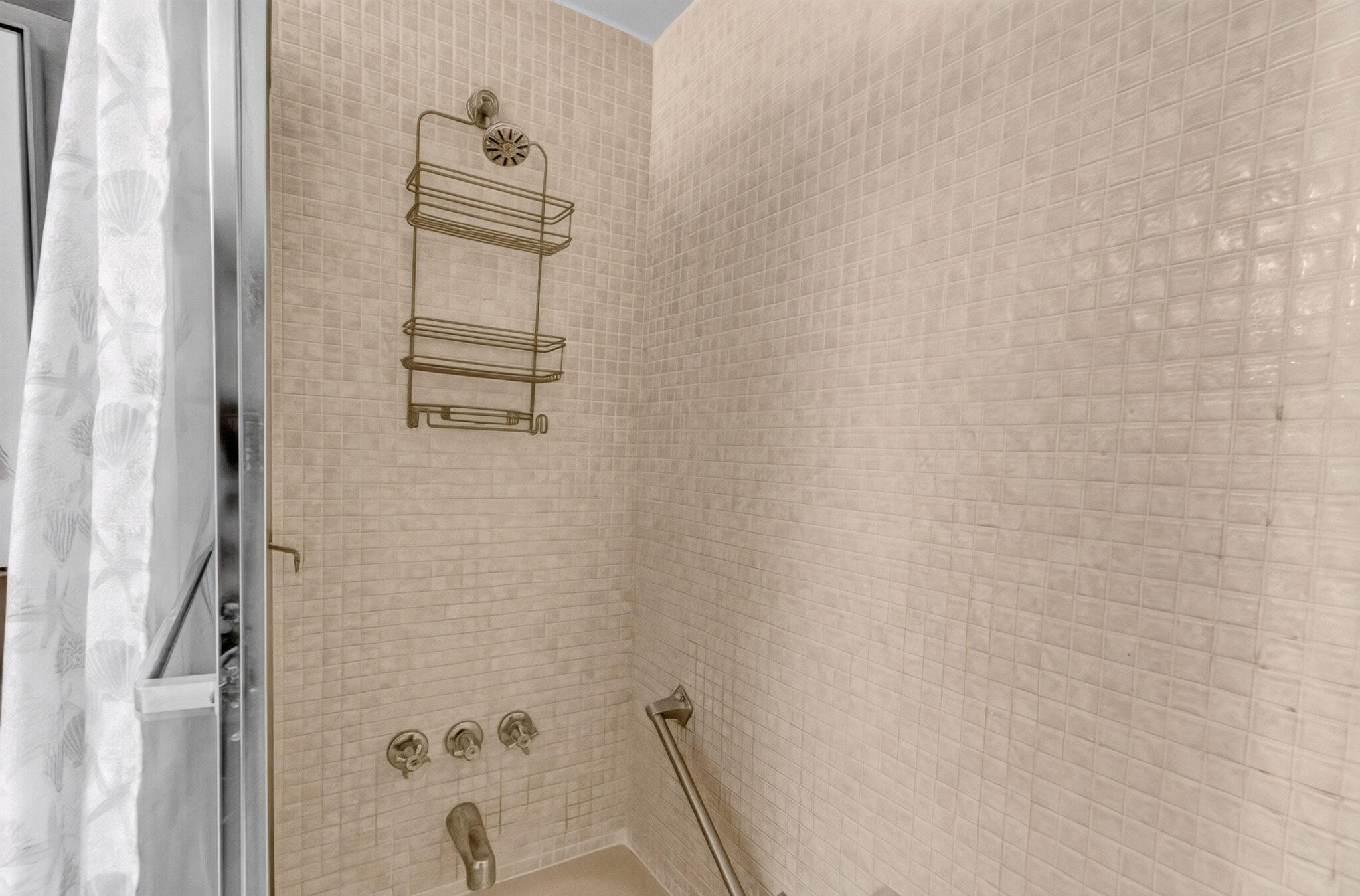 4 Abbey Lane 103 Property Photo 28
