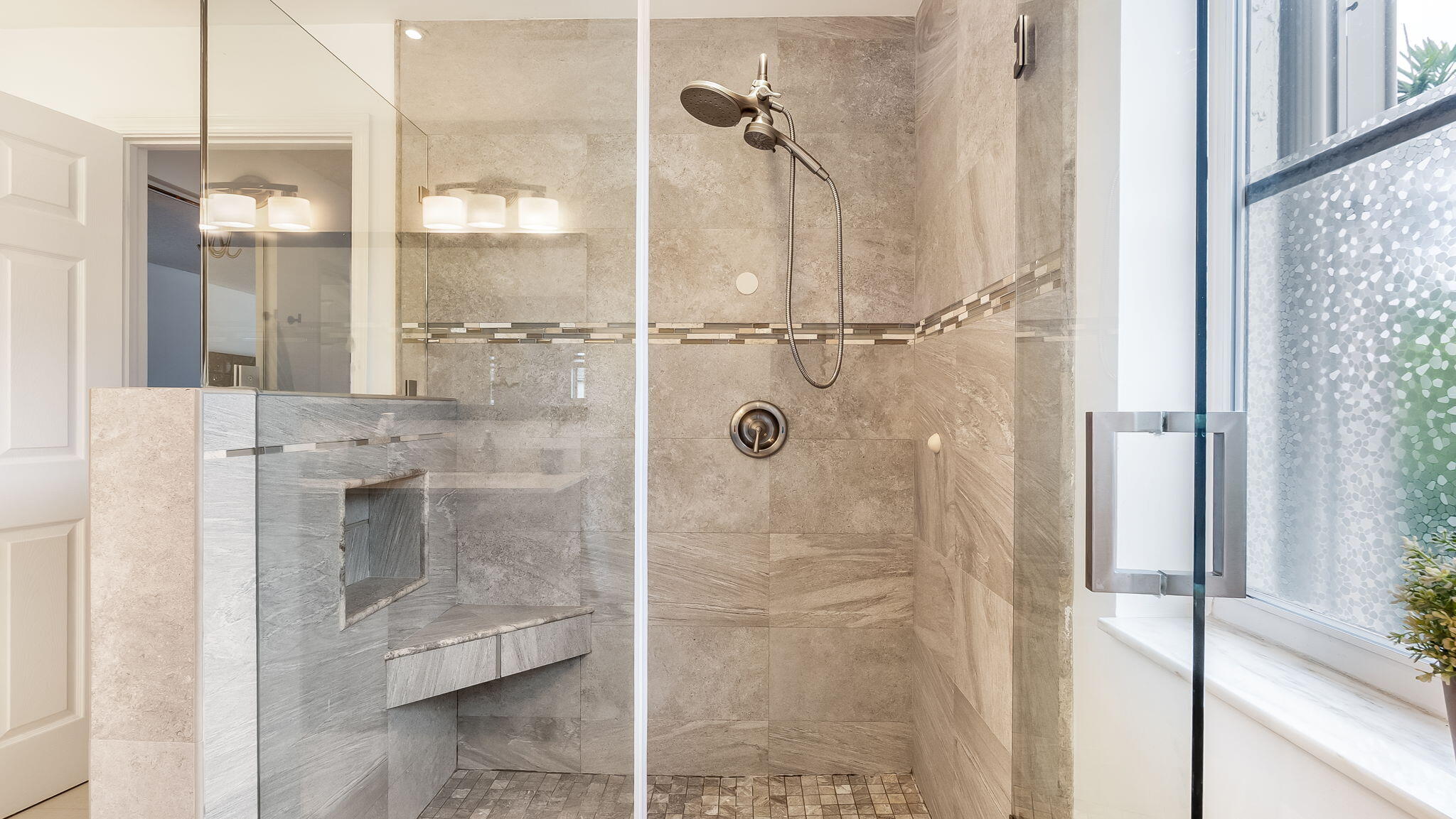 4411 Stone Ridge Way Property Photo 30