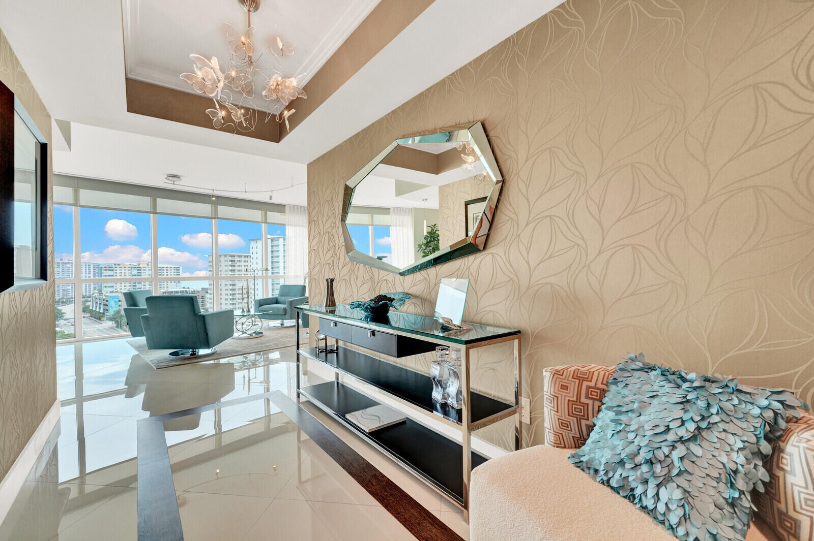 1 N Ocean Boulevard 1007 Property Photo 4