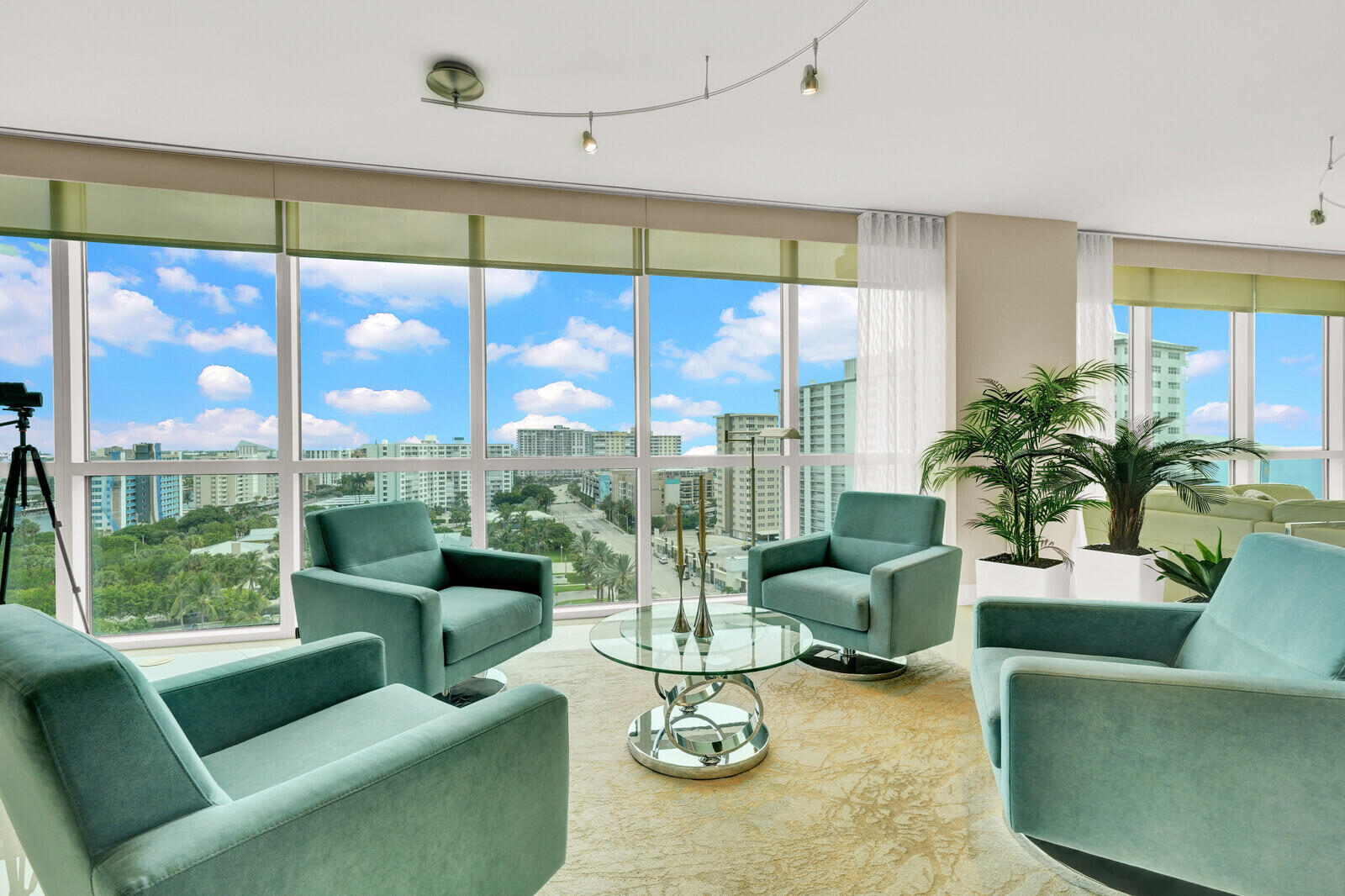 1 N Ocean Boulevard 1007 Property Photo 12