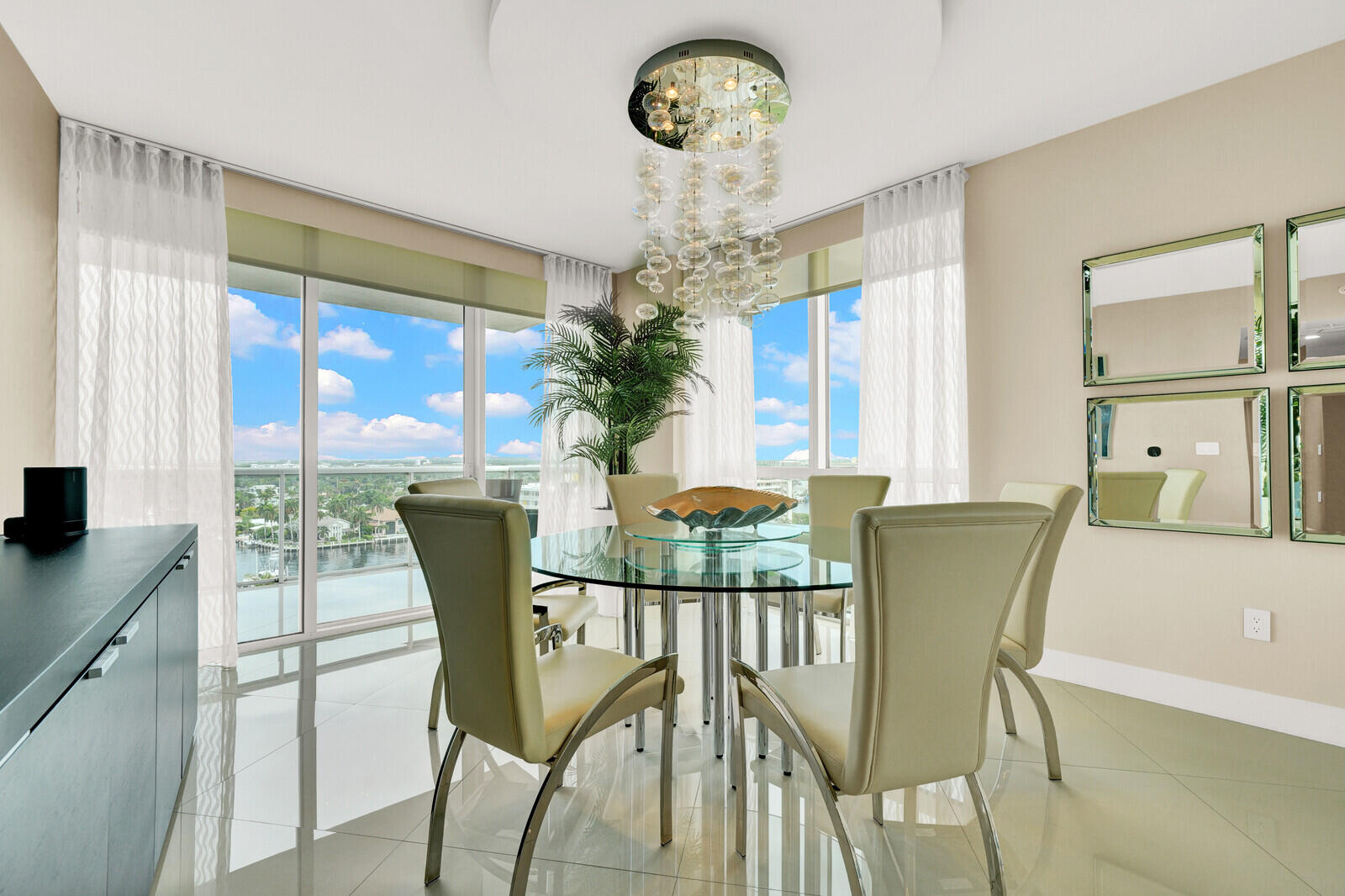1 N Ocean Boulevard 1007 Property Photo 24