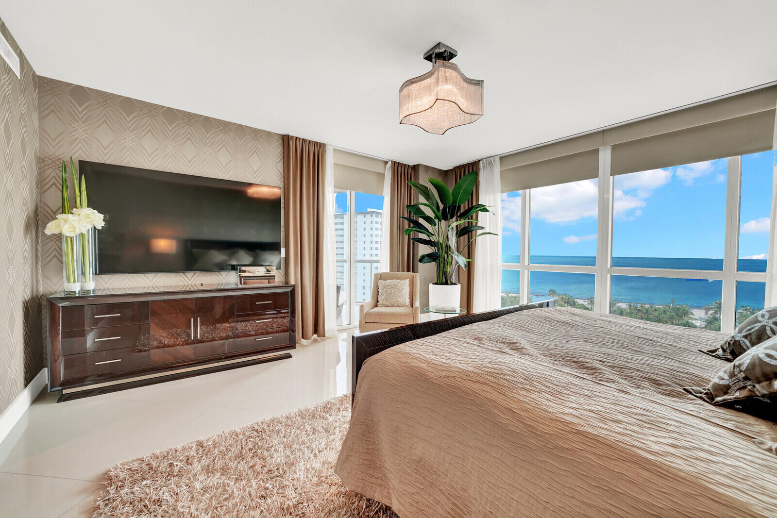 1 N Ocean Boulevard 1007 Property Photo 29