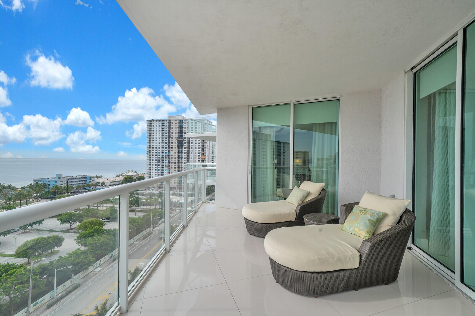 1 N Ocean Boulevard 1007 Property Photo 35