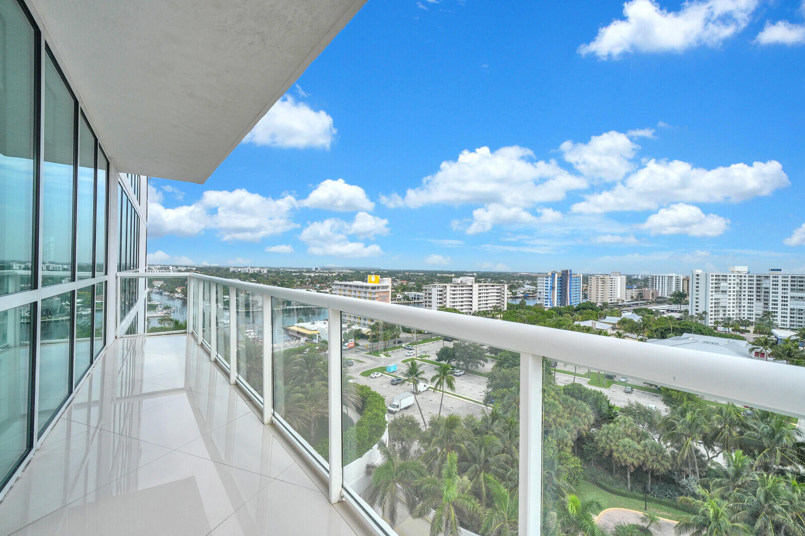 1 N Ocean Boulevard 1007 Property Photo 38
