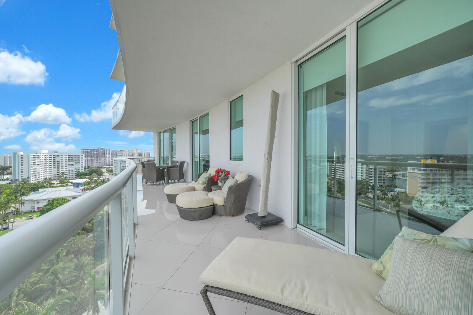 1 N Ocean Boulevard 1007 Property Photo 55