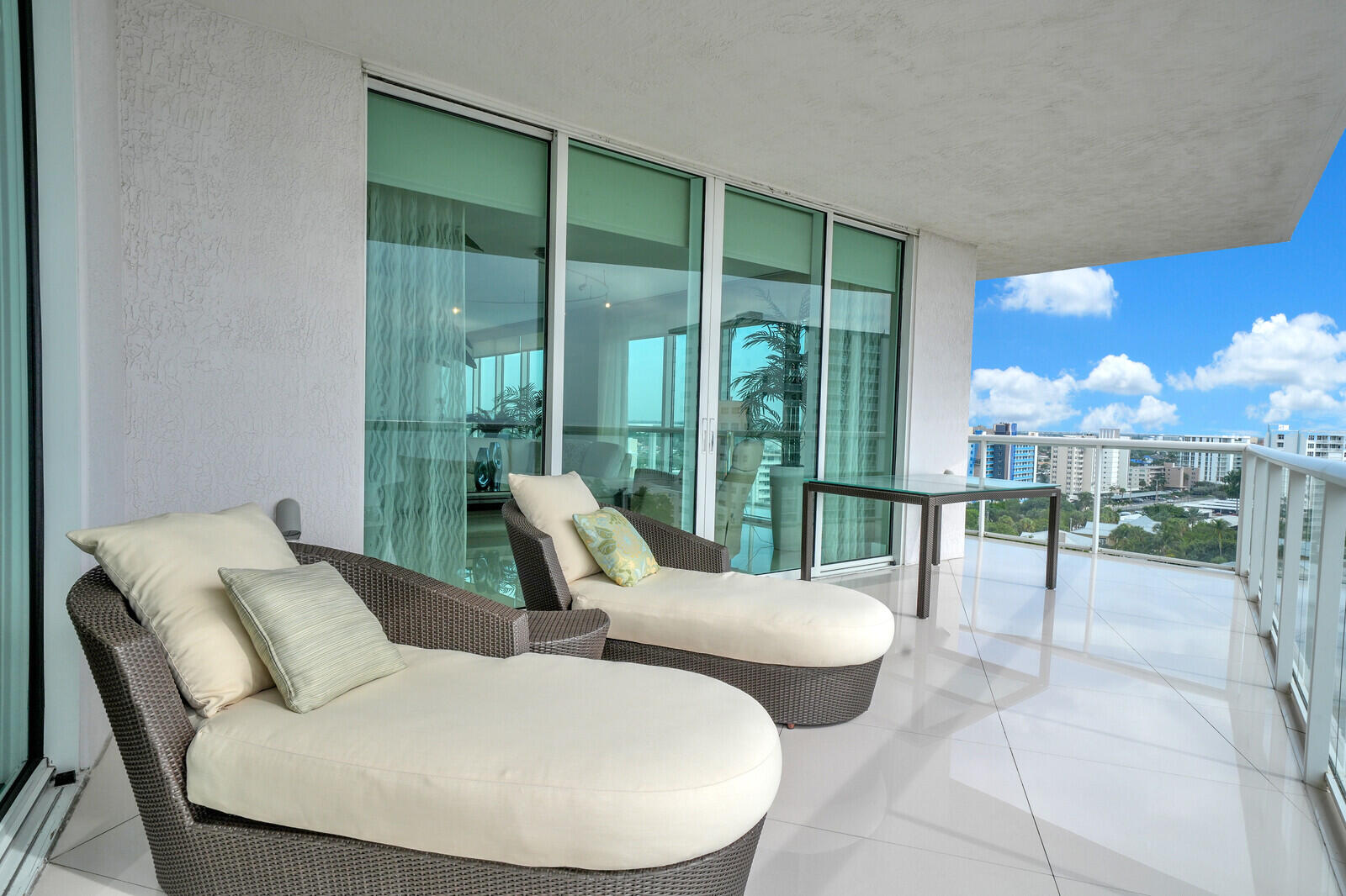 1 N Ocean Boulevard 1007 Property Photo 60