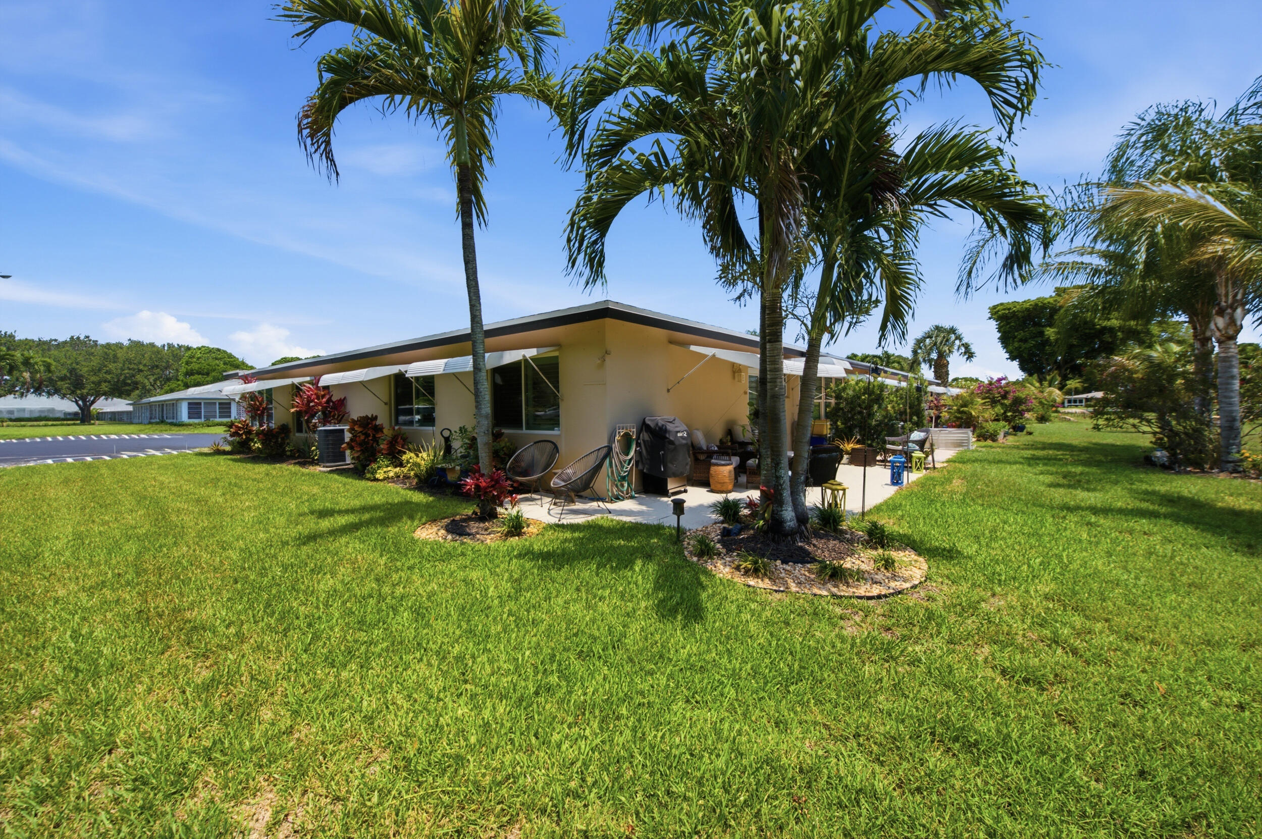 957 Circle Drive D Property Photo 24