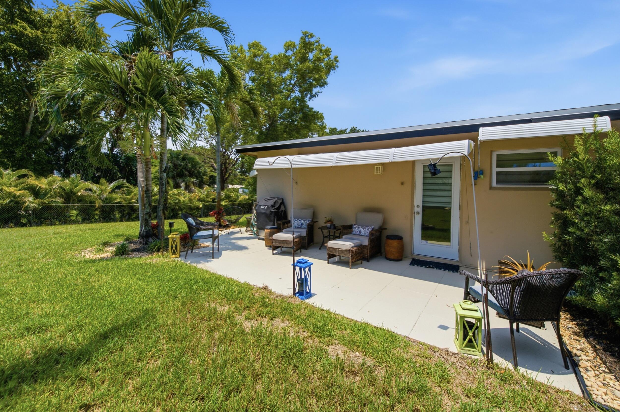 957 Circle Drive D Property Photo 31
