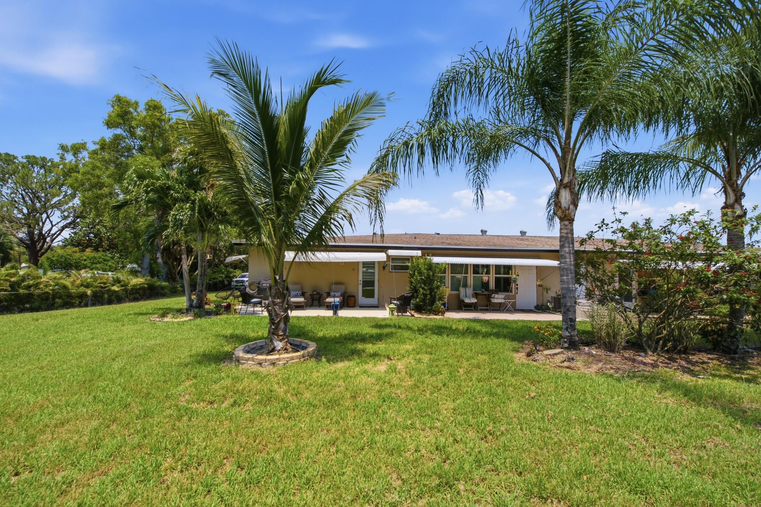 957 Circle Drive D Property Photo 32