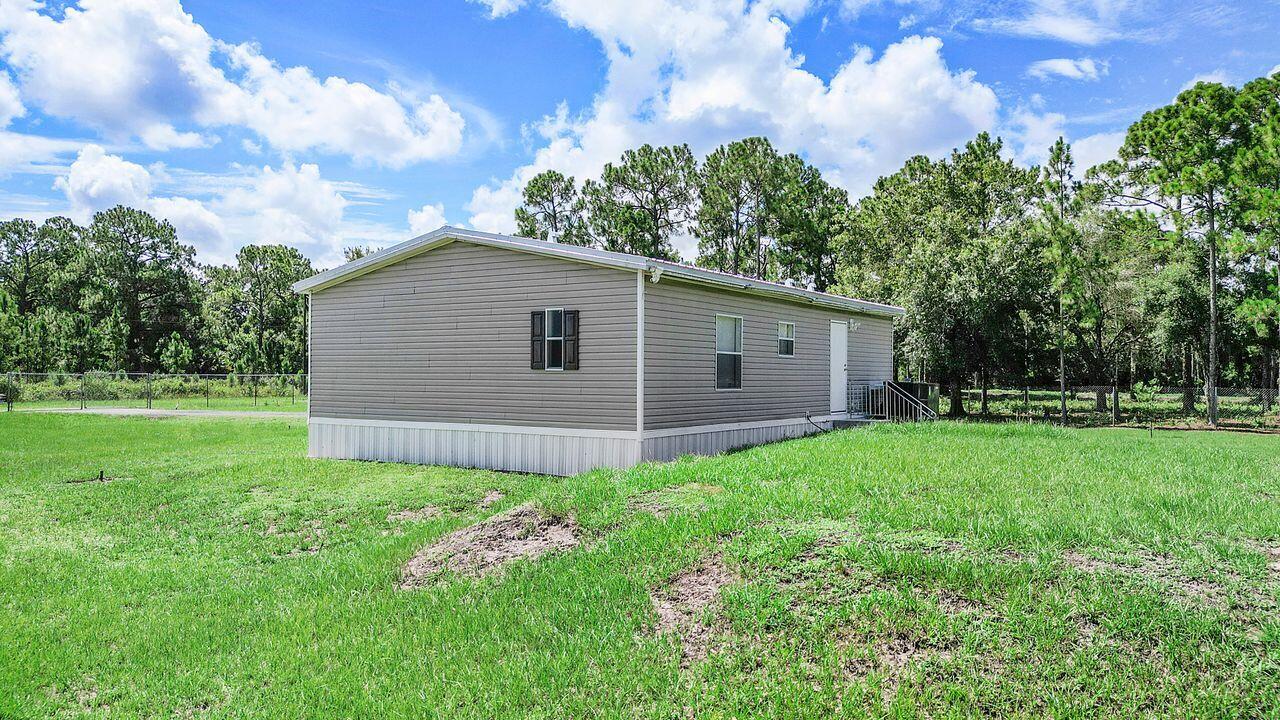 220 N Sendero Street Property Photo 42