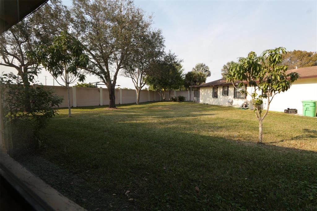 2987 Nw 110th Avenue Property Photo 16
