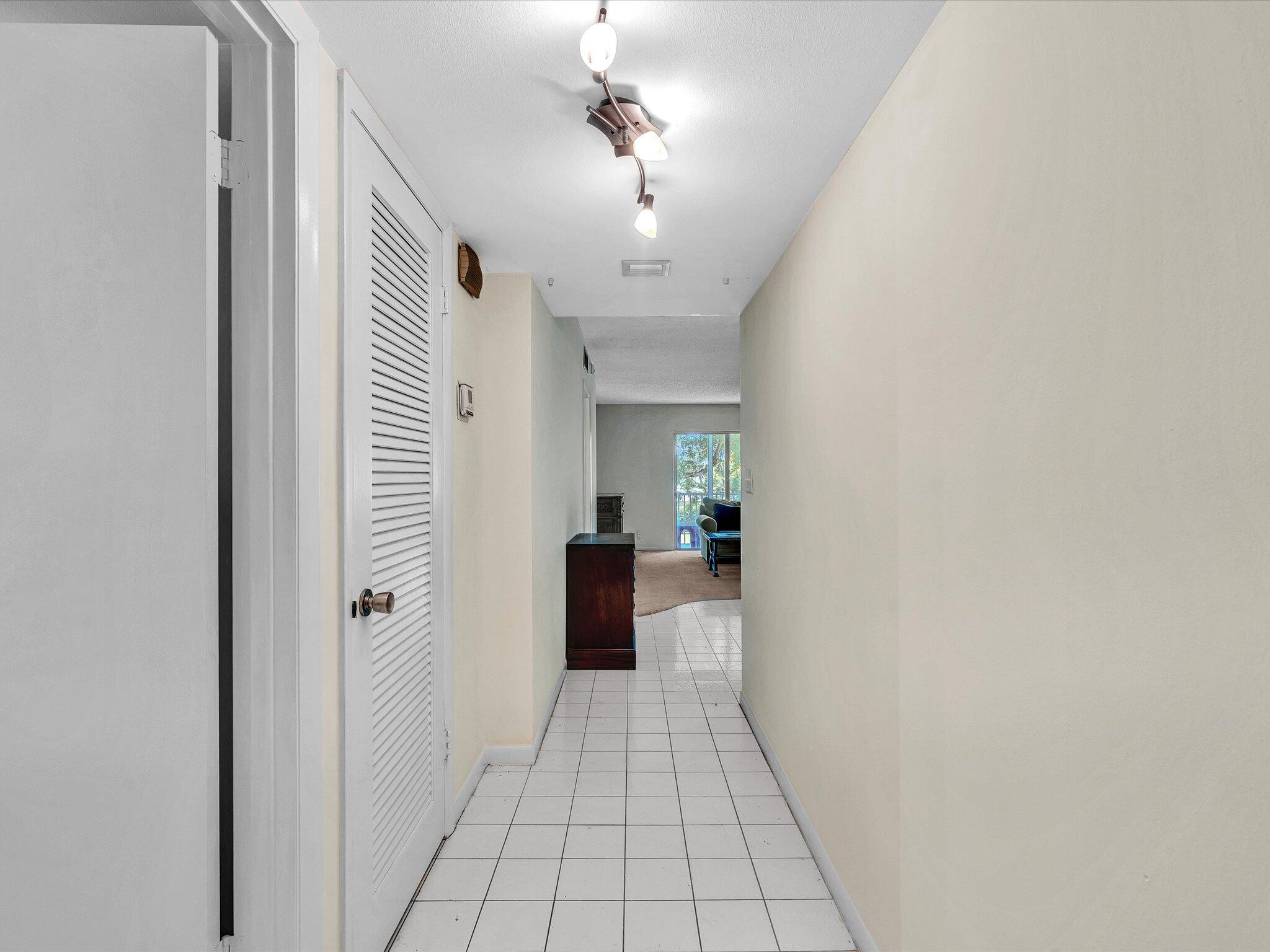 9101 W Sample Road 204 Property Photo 18