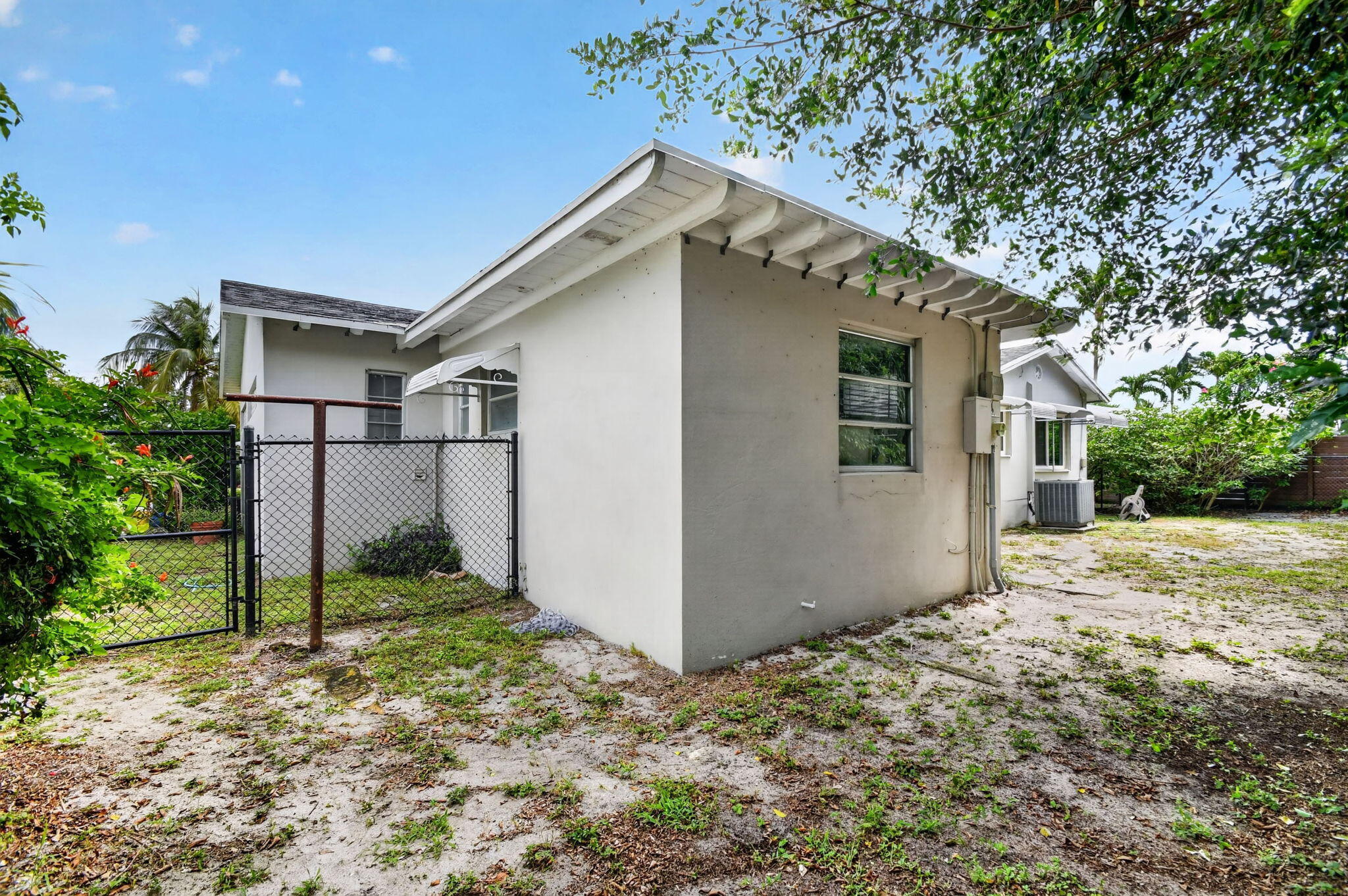 338 Edmor Road Property Photo 25