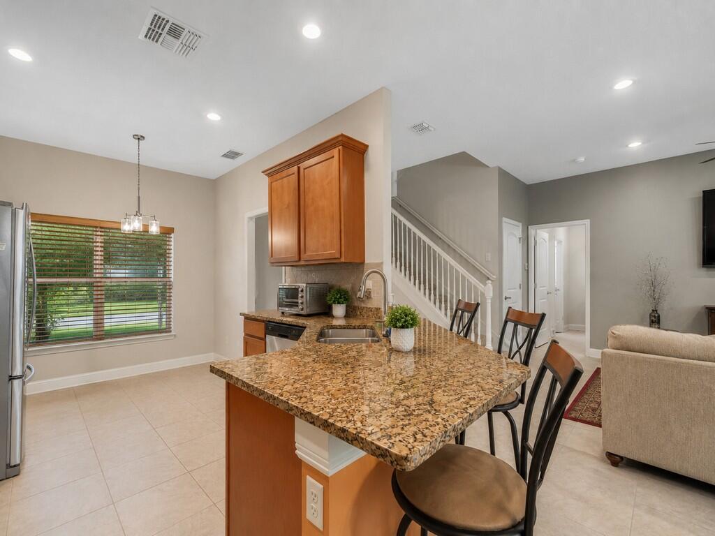 710 Ne Turtleback Trail Property Photo 11