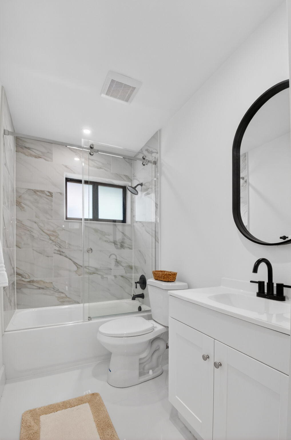 513 Lindell Boulevard Property Photo 15