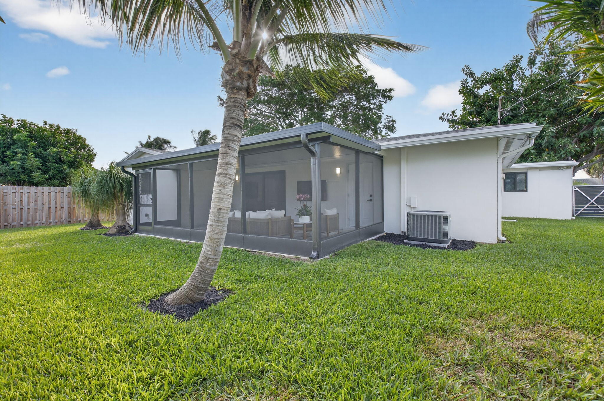 513 Lindell Boulevard Property Photo 29