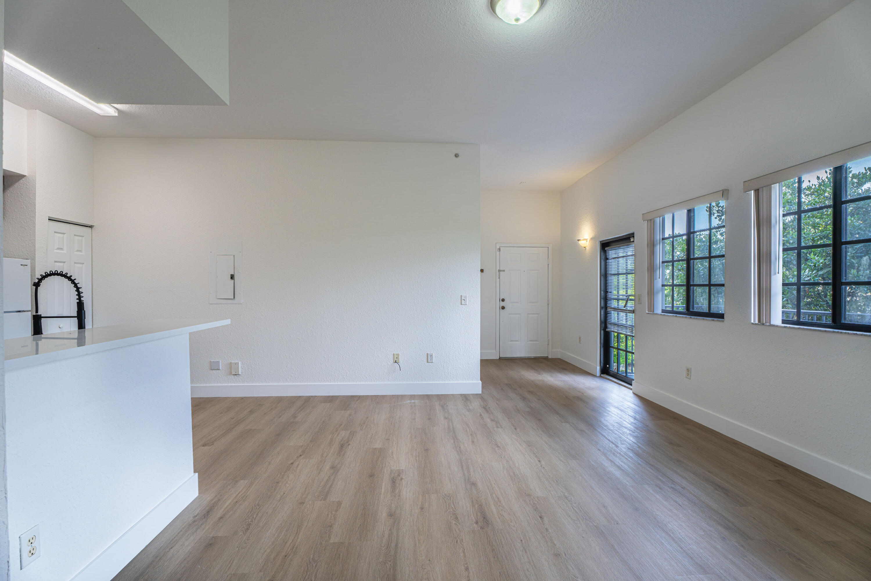 2801 Riverside Drive 301-S