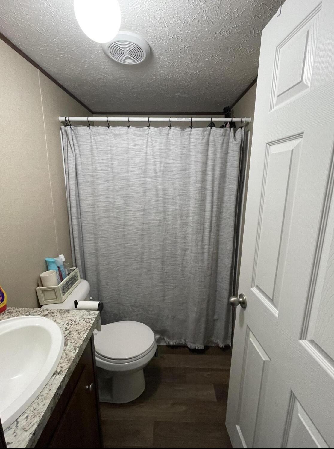 4911 Deanna Lane Property Photo 10