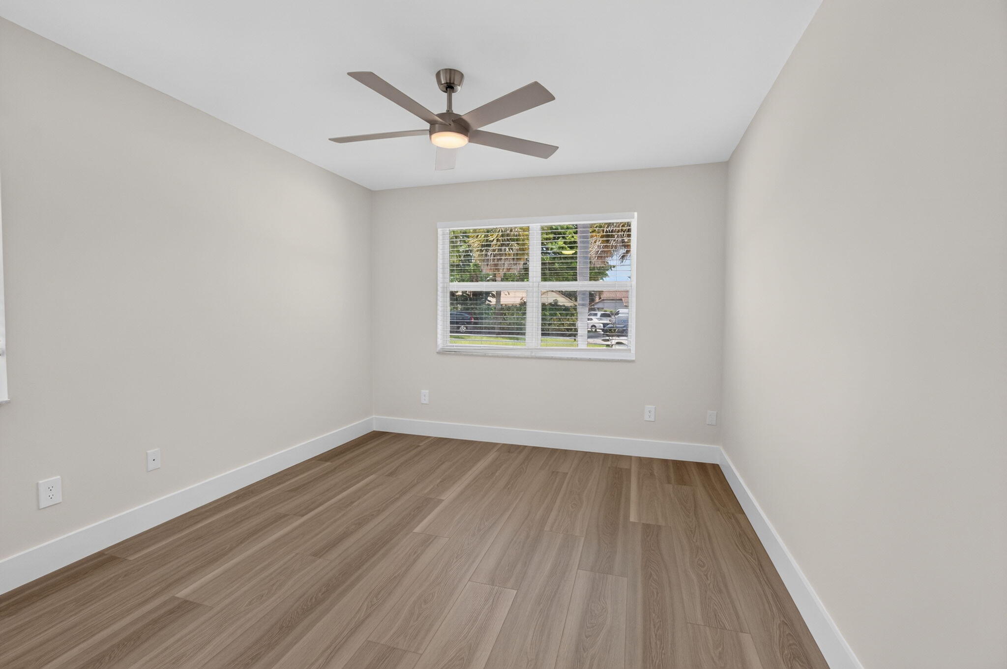 1378 Nw 13th Court Property Photo 32