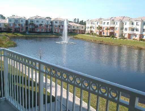 10208 Myrtlewood Circle W Property Photo 1