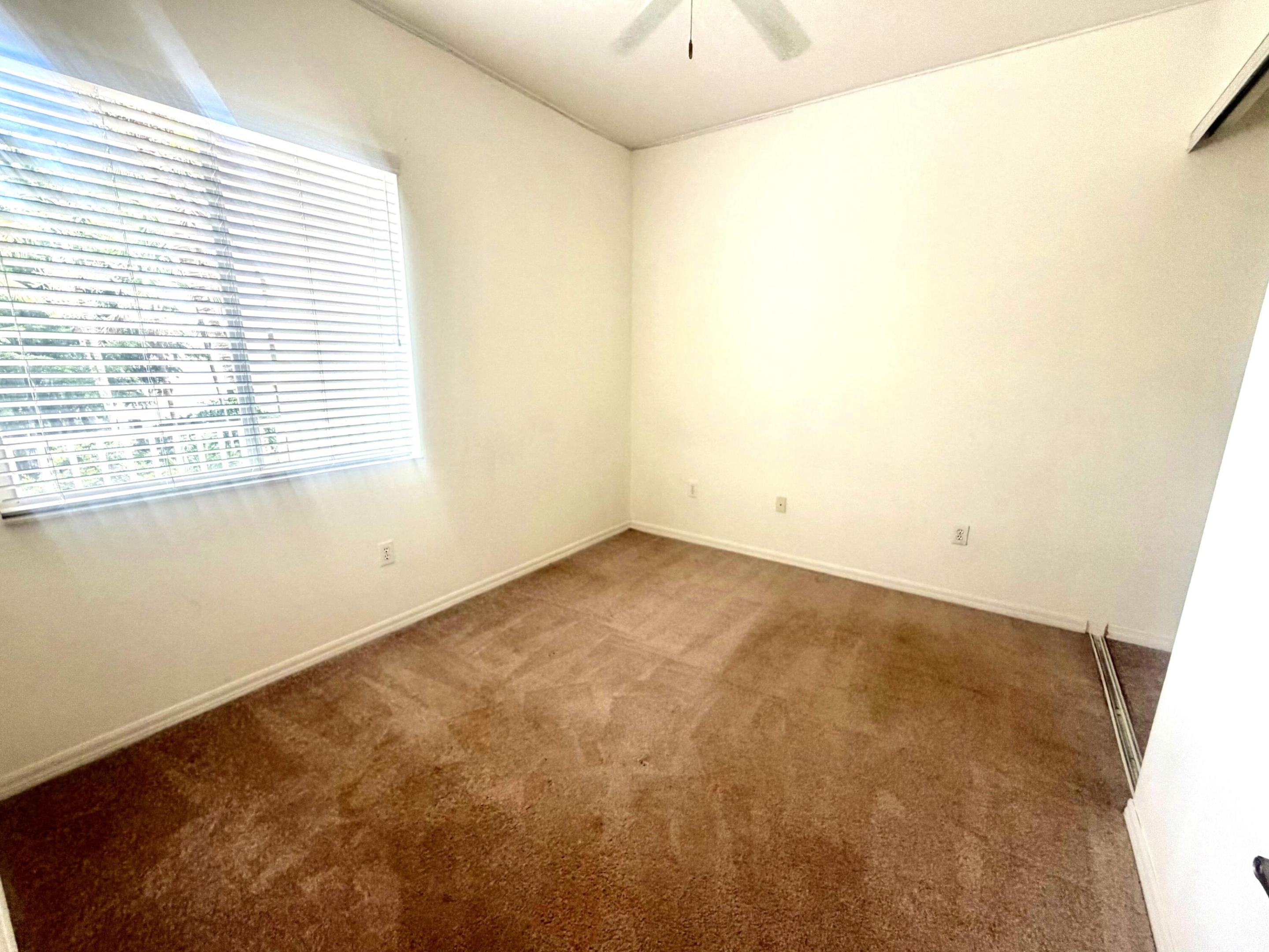 3600 Oaks Clubhouse Drive 309 Property Photo 11