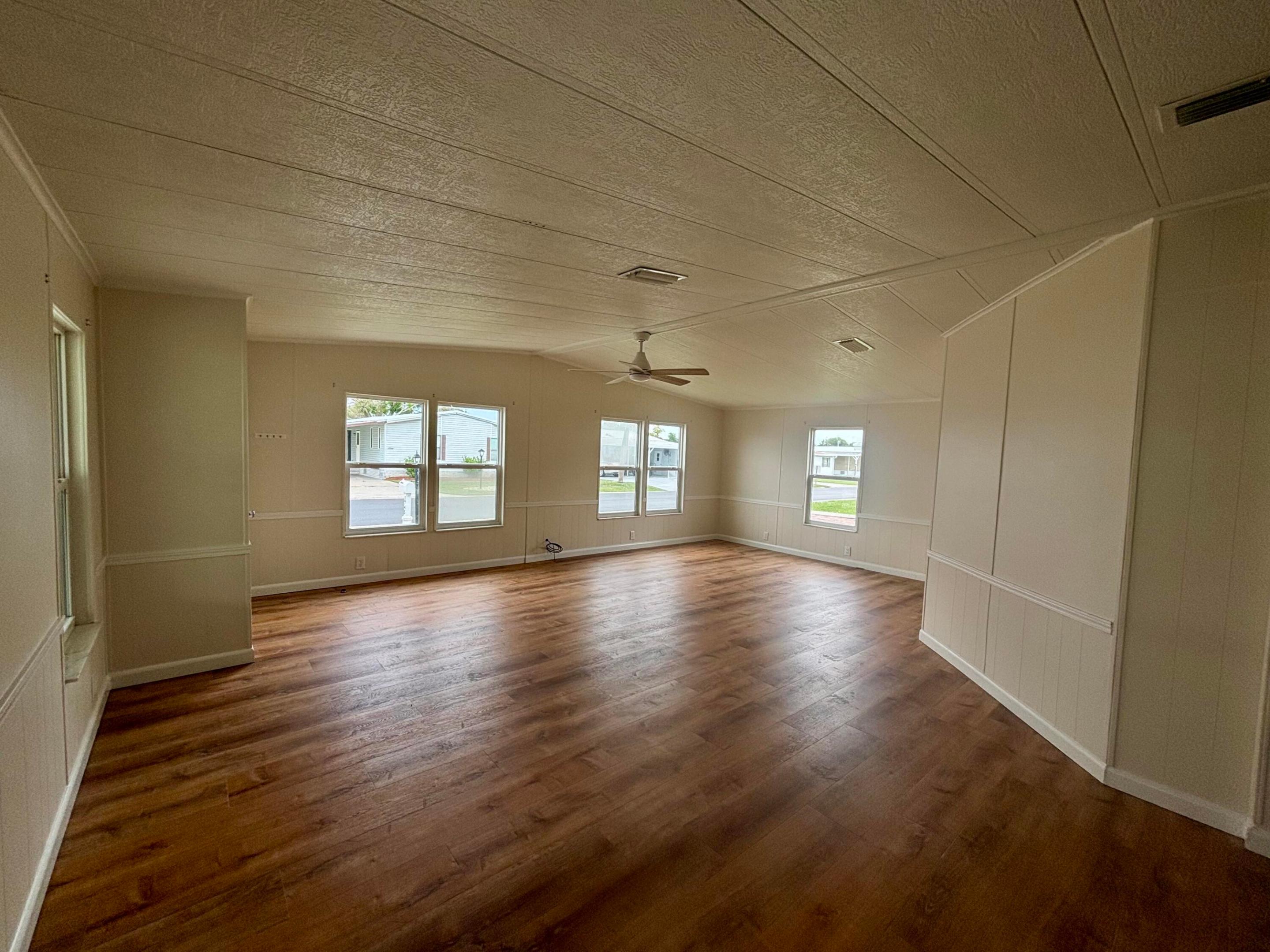1745 Sw 35th Circle Property Photo 10