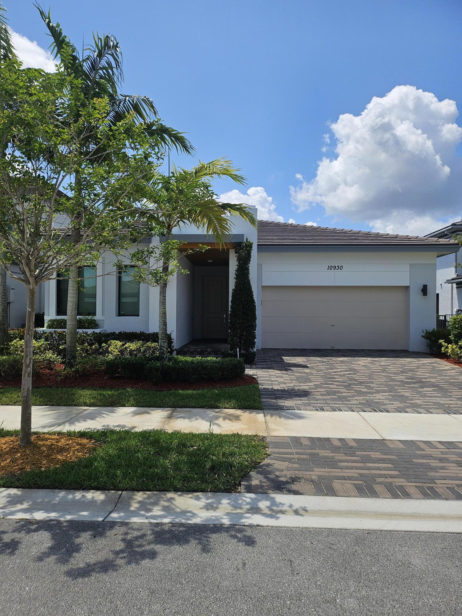 10930 Windward Street Property Photo 1
