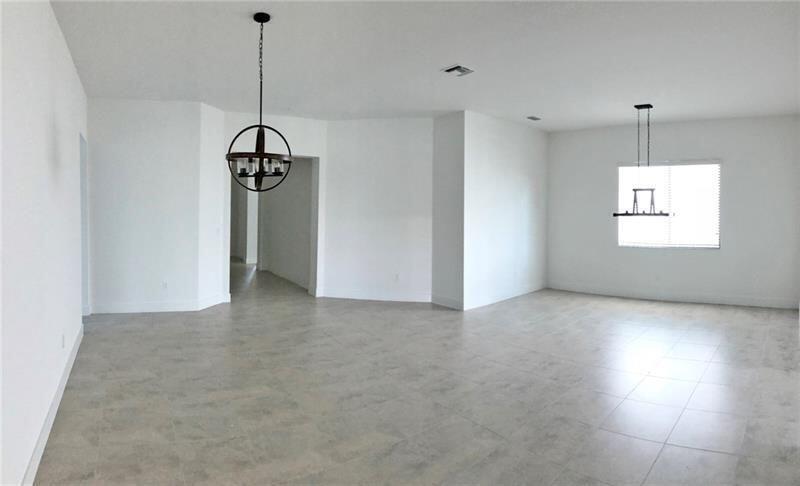 10930 Windward Street Property Photo 13