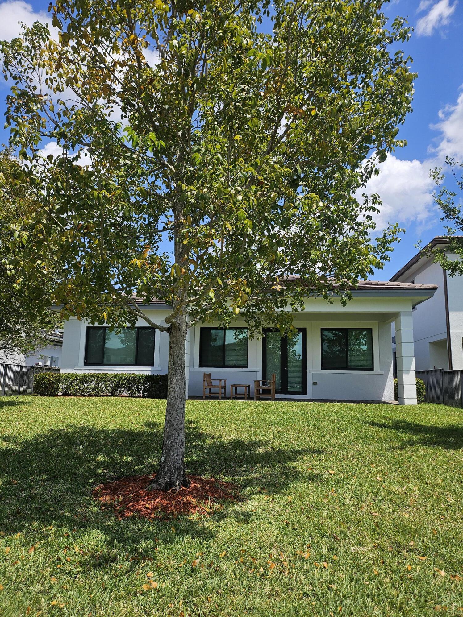 10930 Windward Street Property Photo 18