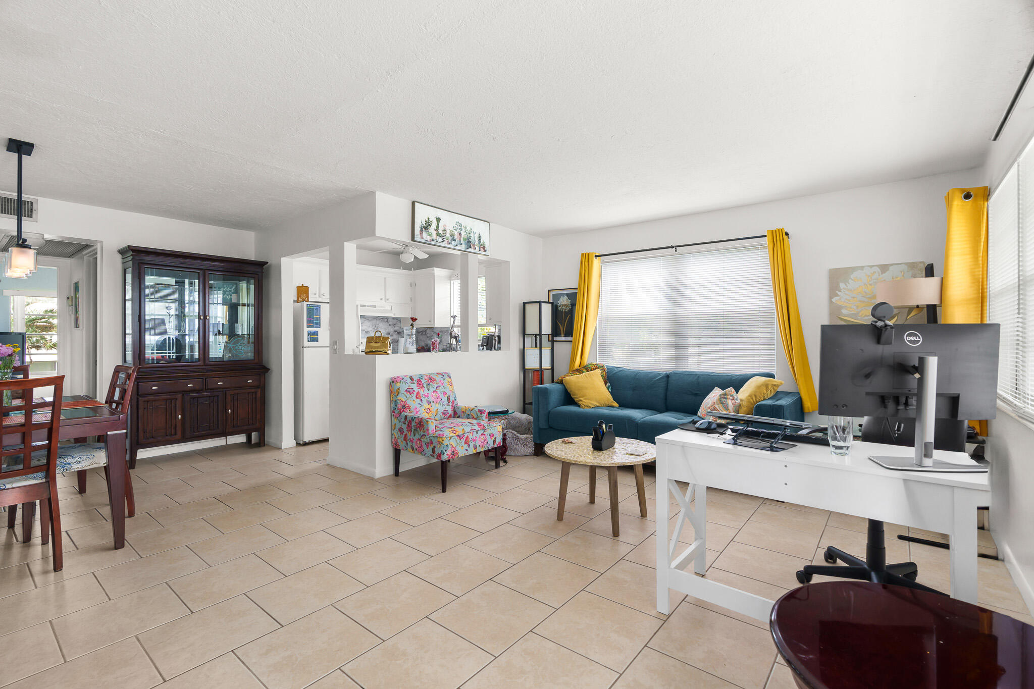 347 Windsor O Property Photo 1