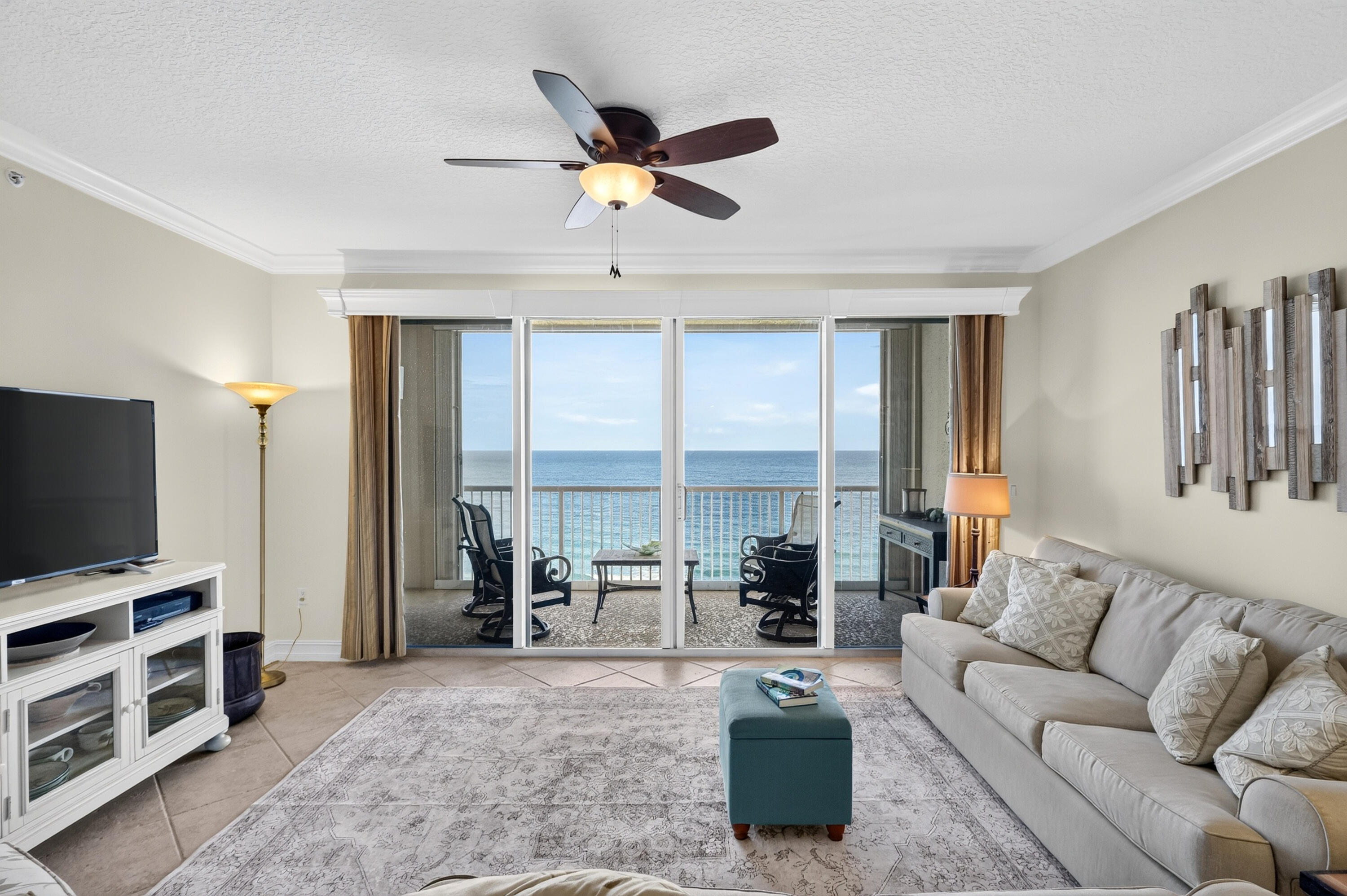 4160 N Hwy A1a 704a Property Photo 3