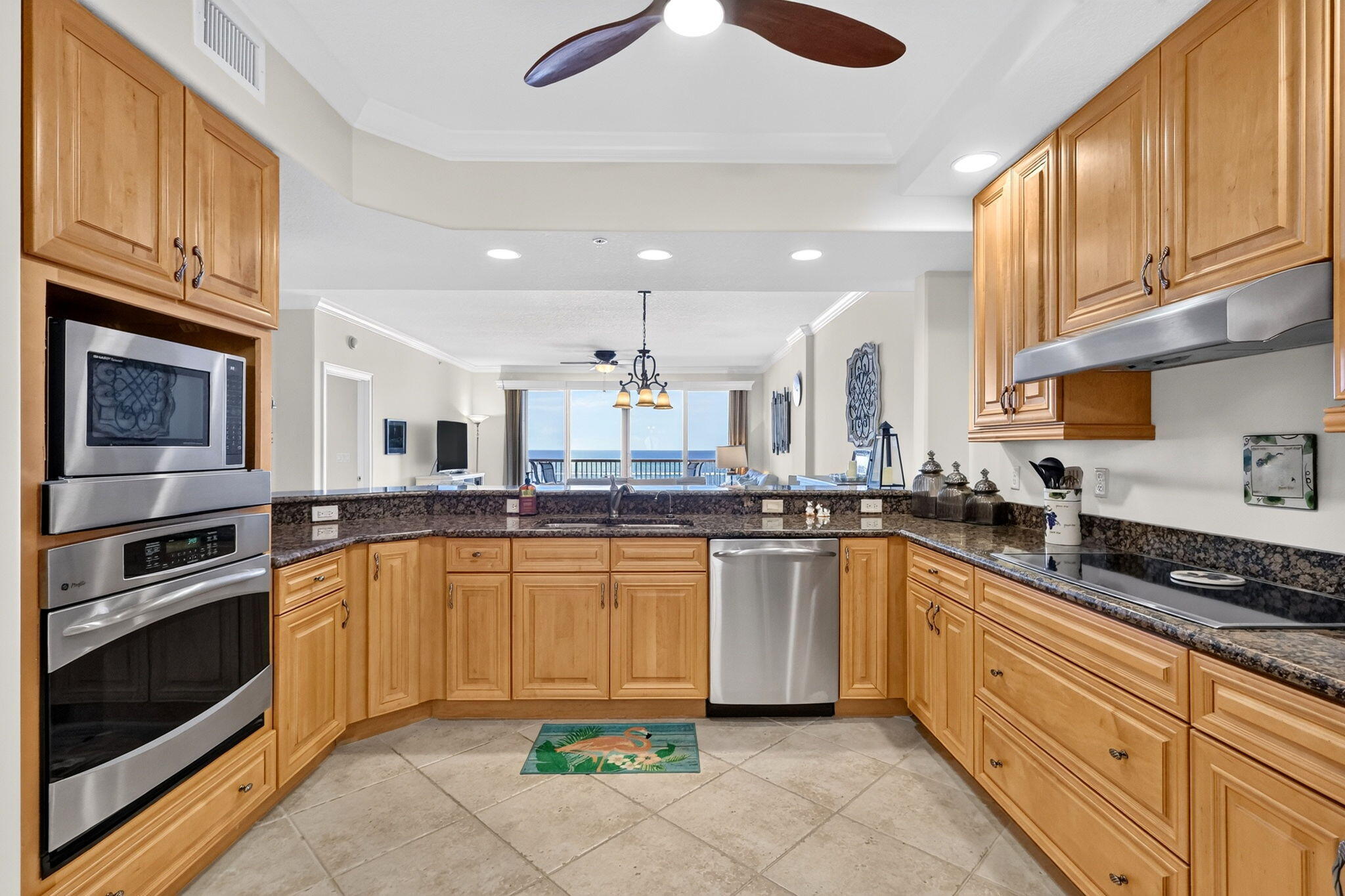 4160 N Hwy A1a 704a Property Photo 11