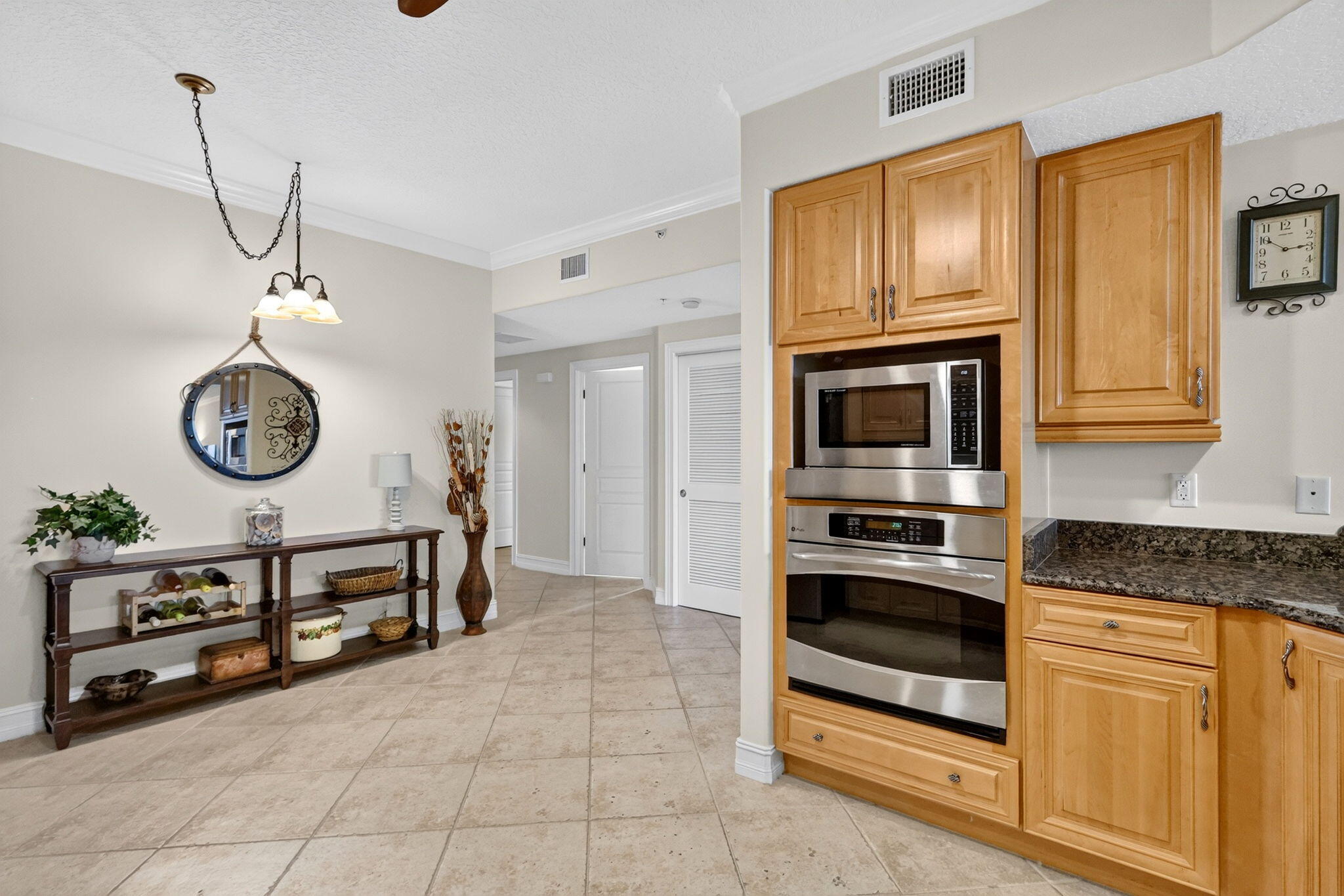 4160 N Hwy A1a 704a Property Photo 12