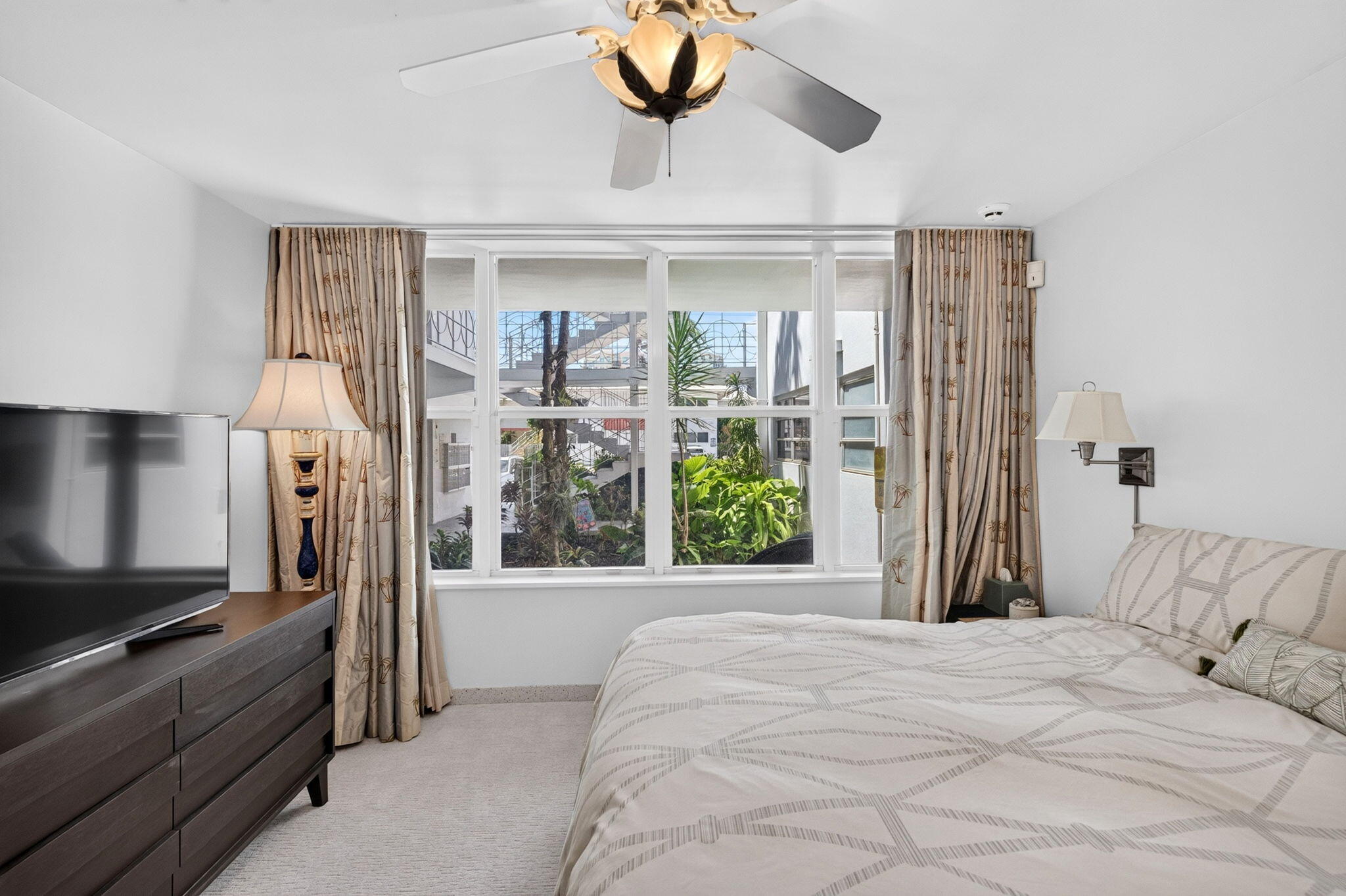 2727 Yacht Club Boulevard 1b Property Photo 18